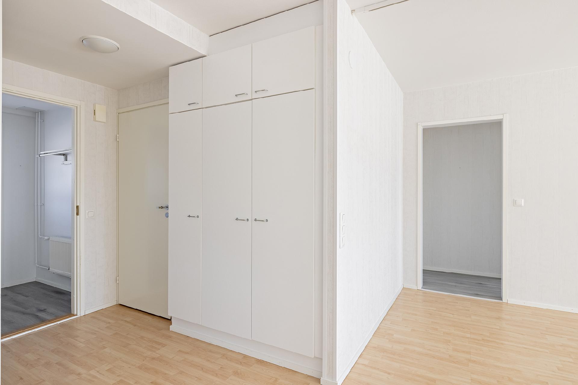 Kirkkotie 4, Utajärvi