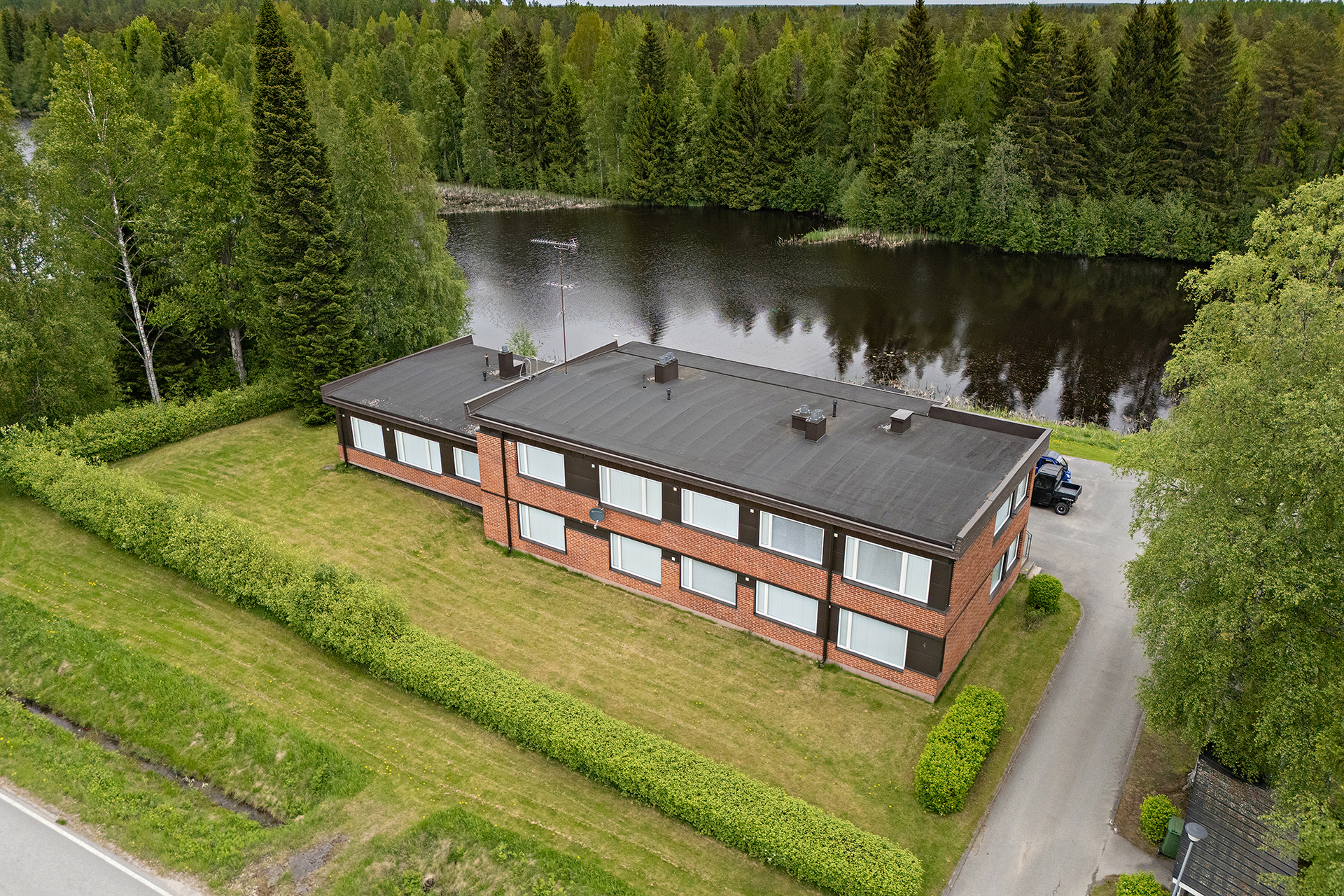 Kirkkotie 4, Utajärvi