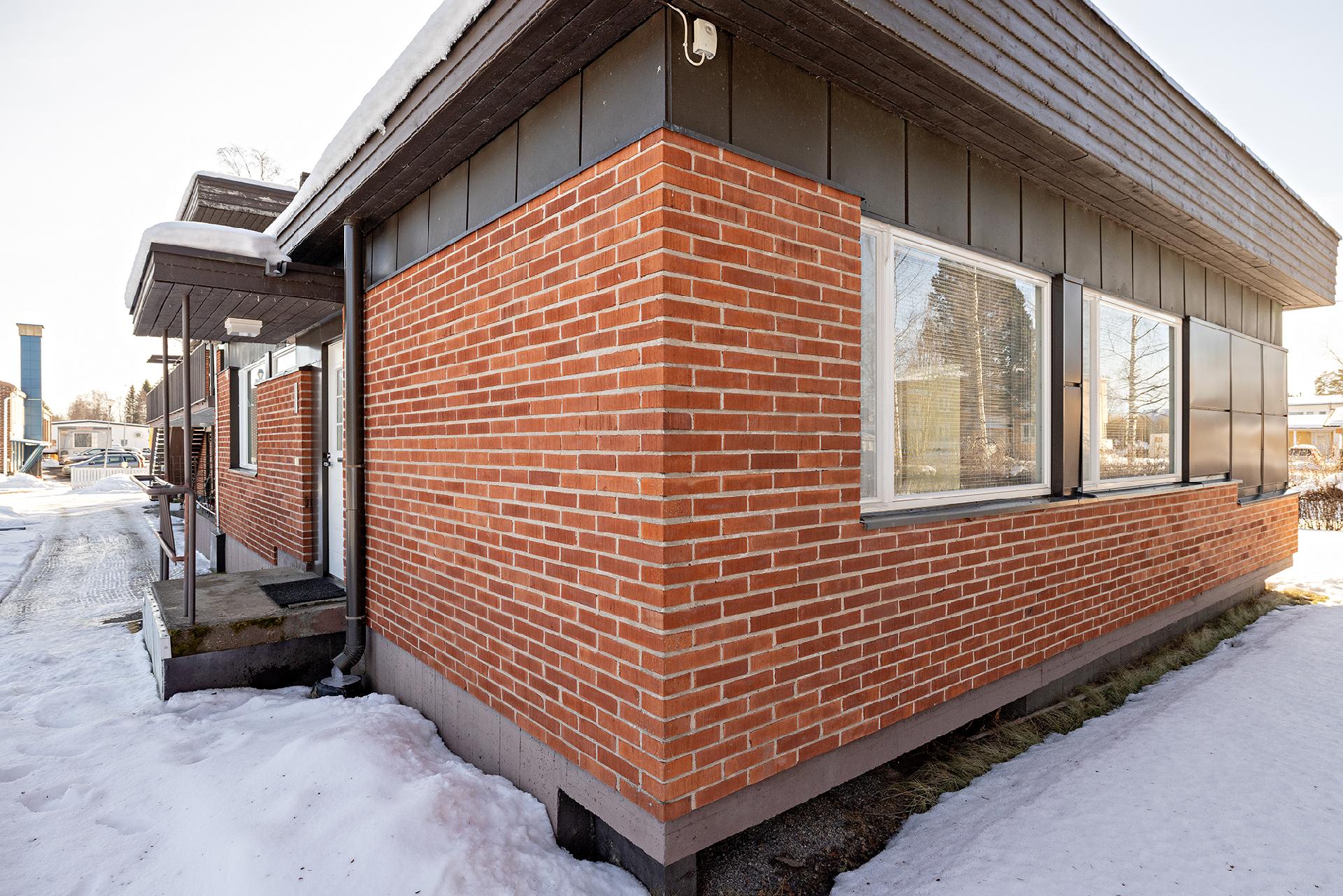 Kirkkotie 4, Utajärvi