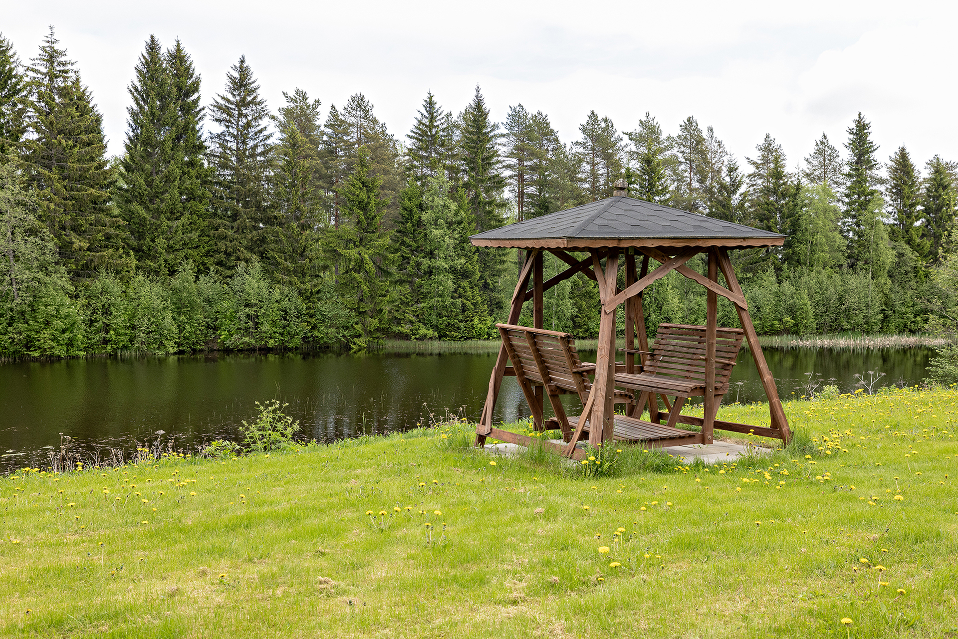 Kirkkotie 4, Utajärvi