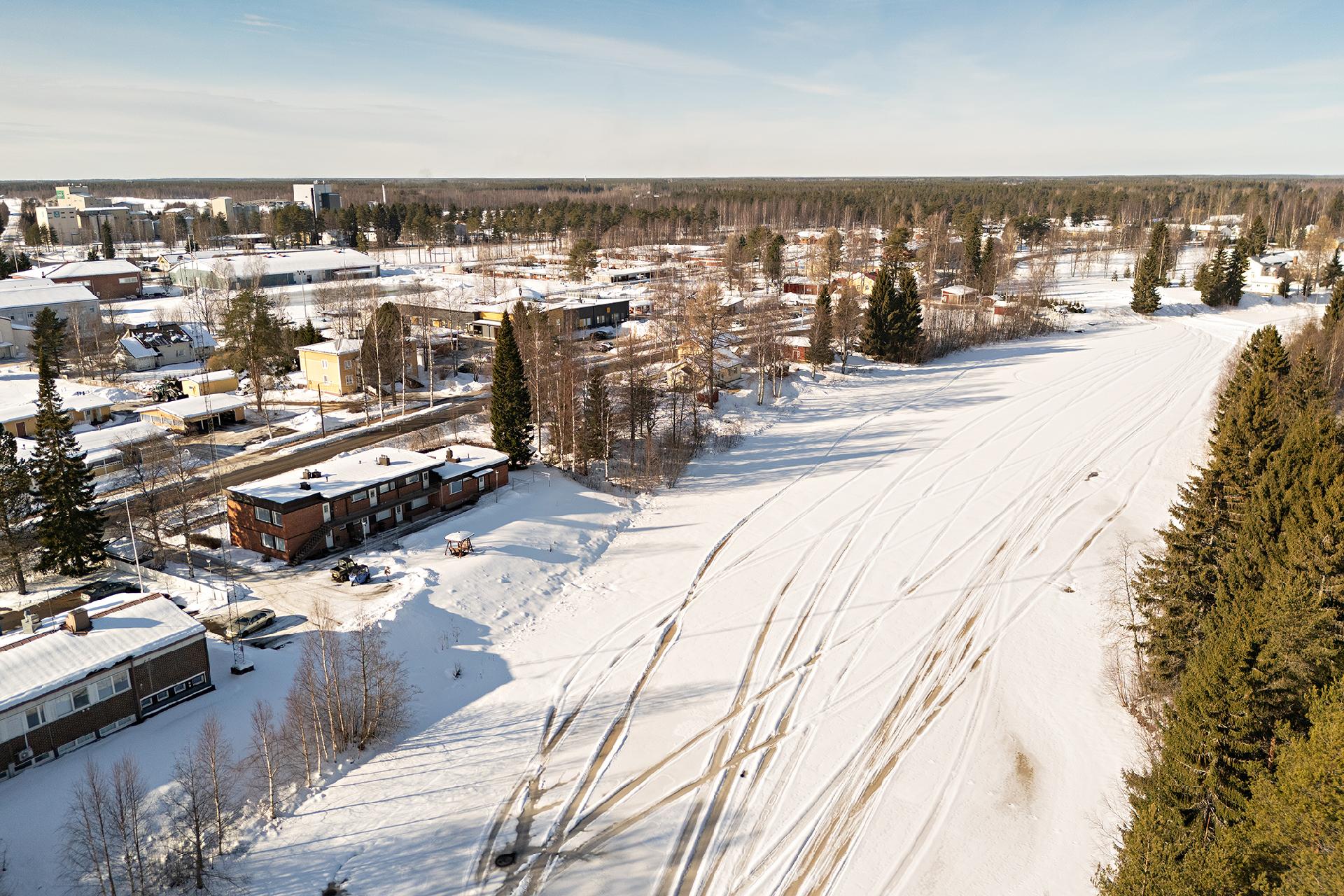 Kirkkotie 4, Utajärvi