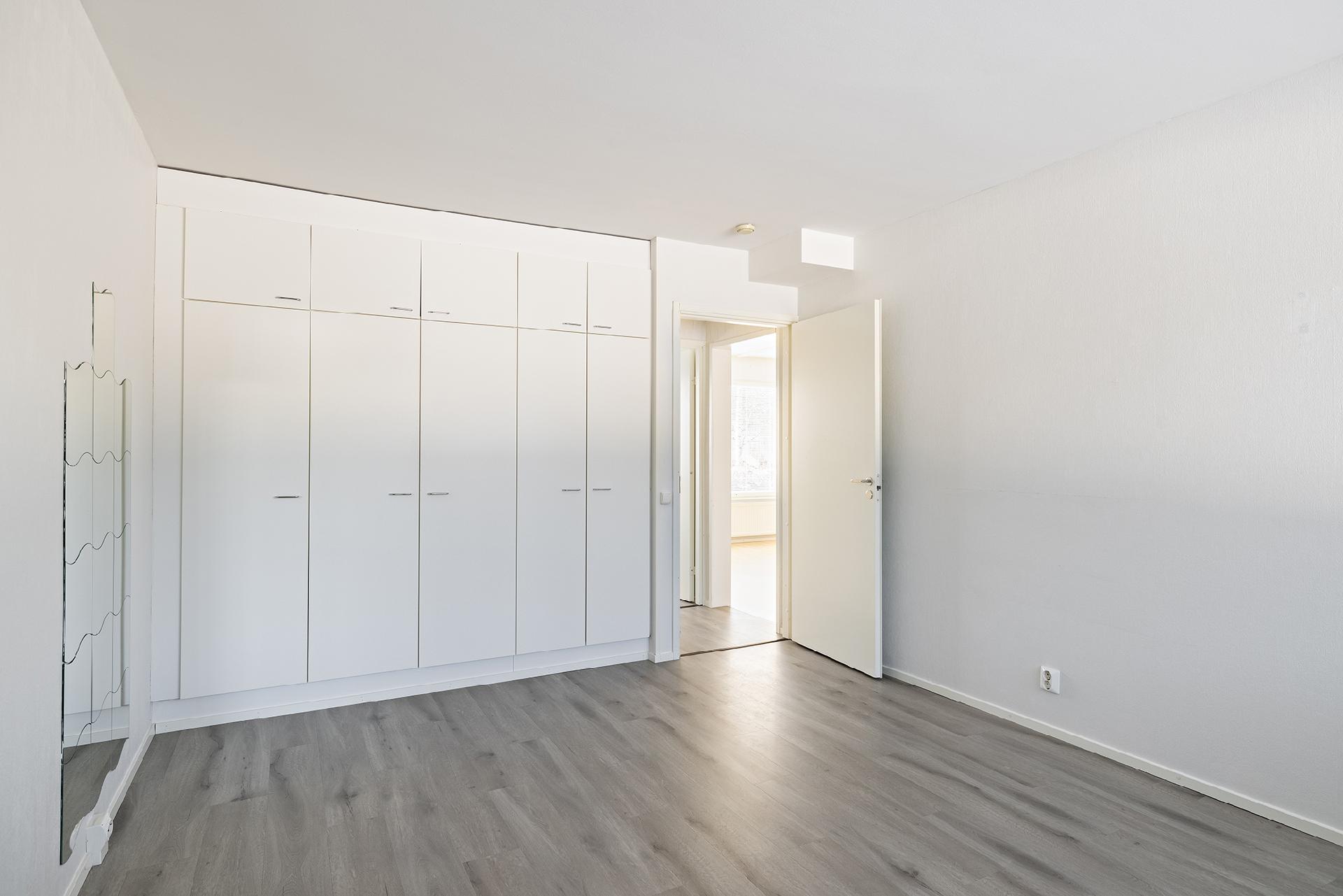 Kirkkotie 4, Utajärvi