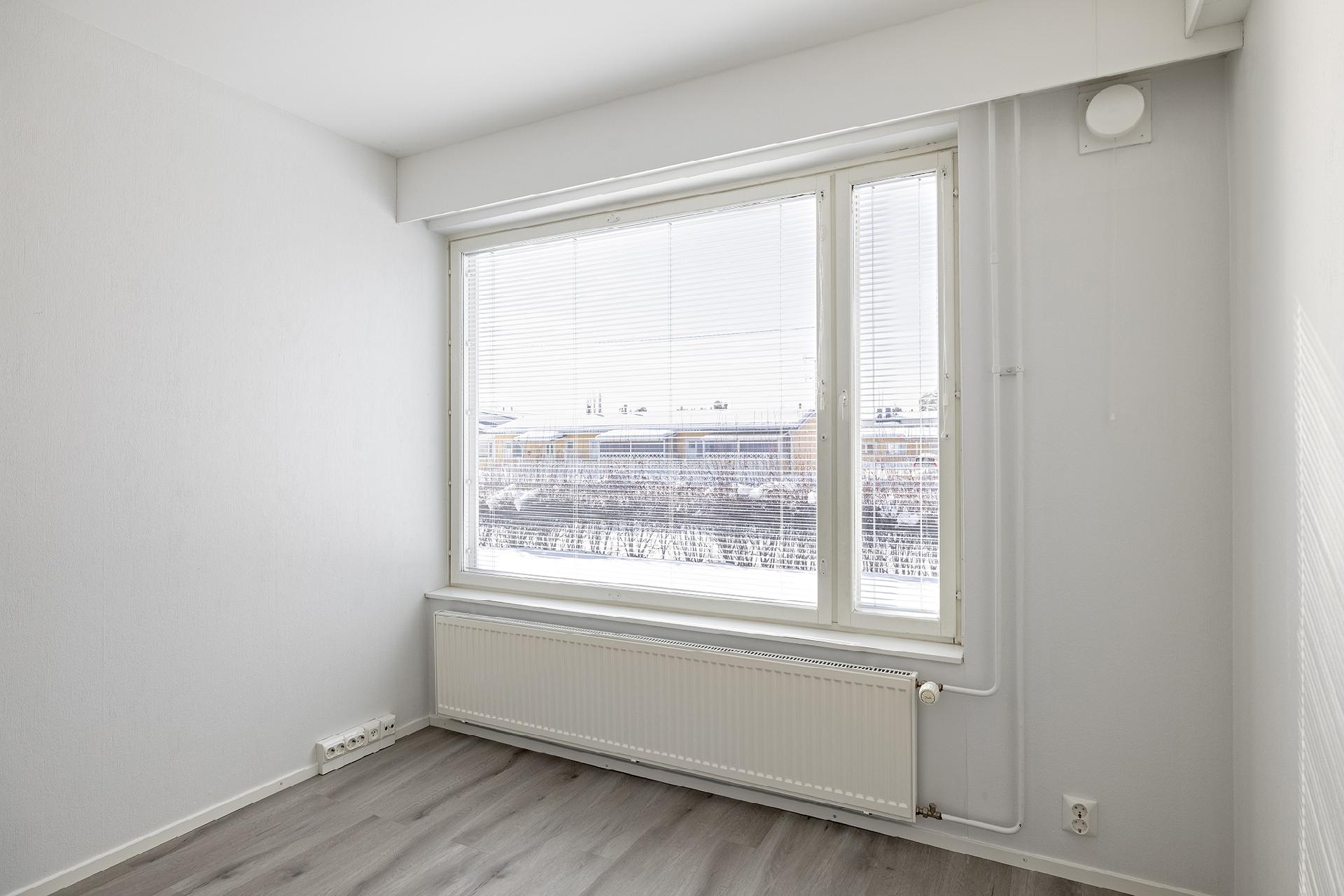 Kirkkotie 4, Utajärvi