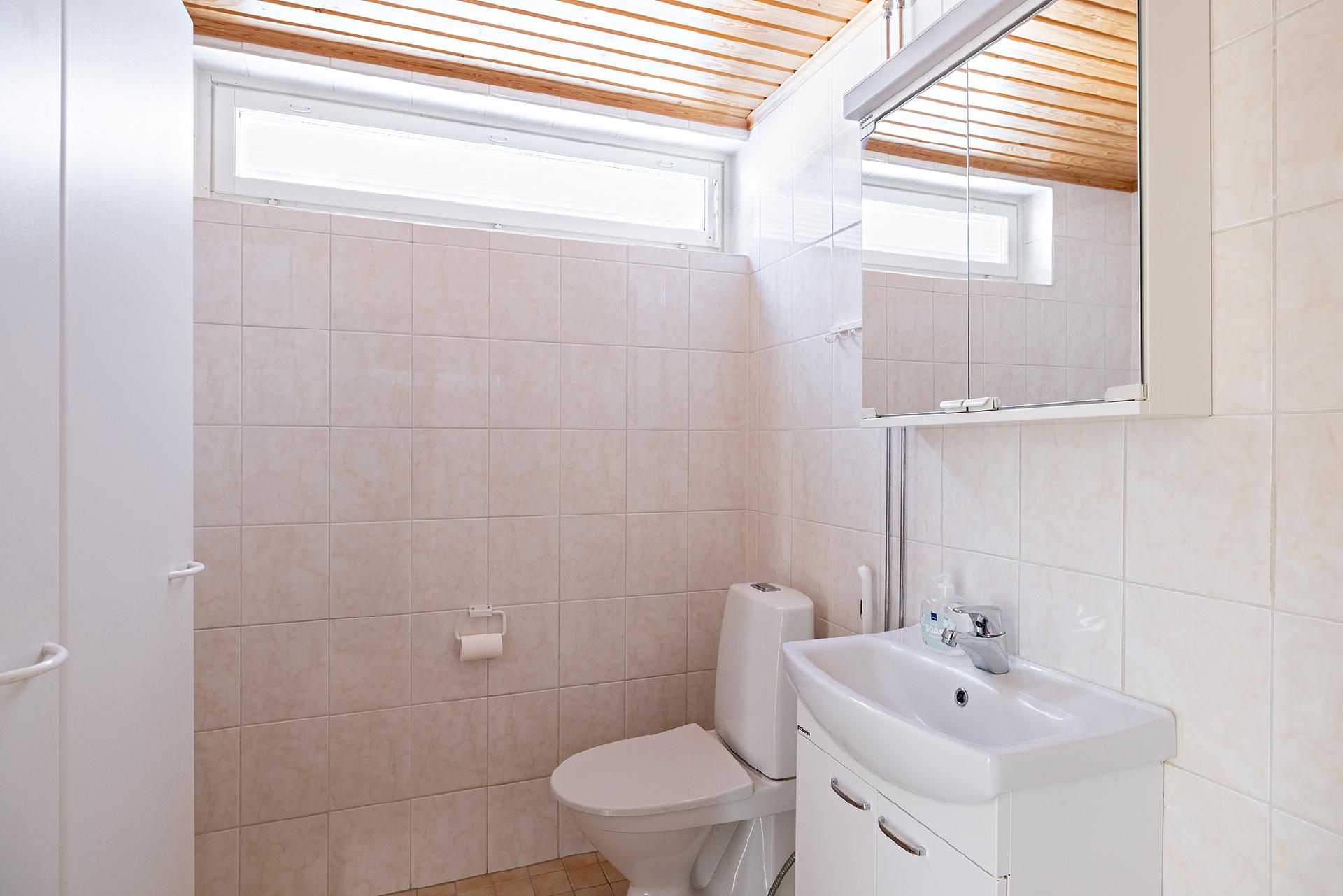 Kirkkotie 4, Utajärvi