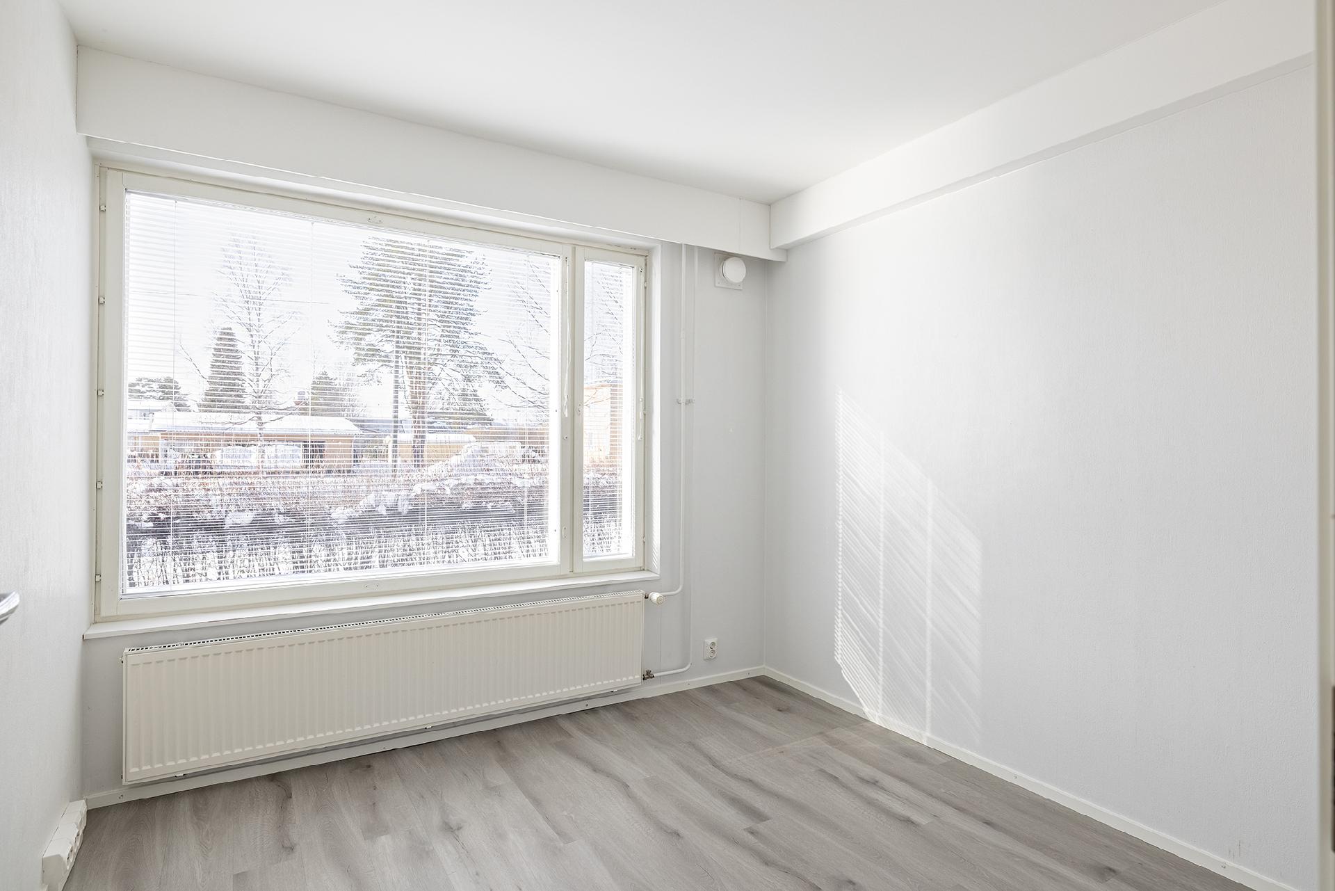 Kirkkotie 4, Utajärvi