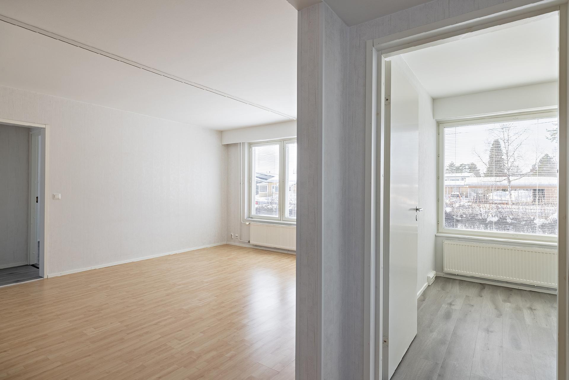 Kirkkotie 4, Utajärvi