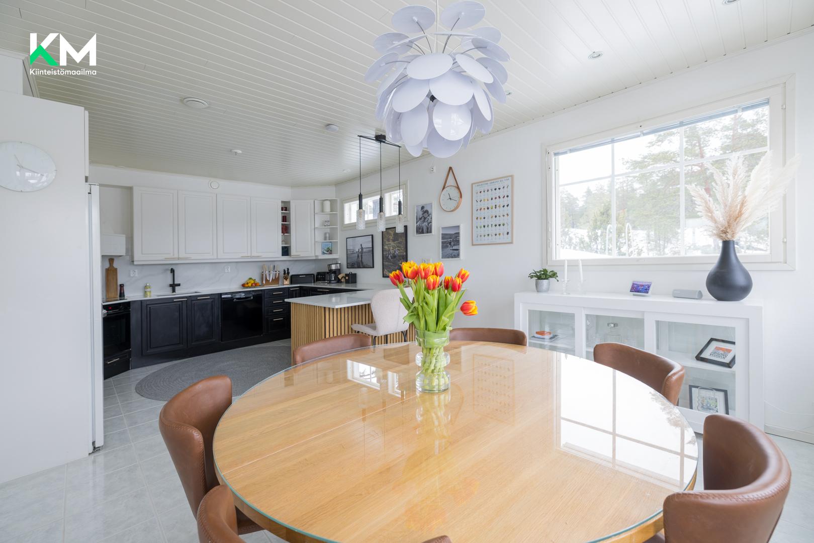 Kuninkaanmäentie 52, Kuninkaanmäki, Vantaa