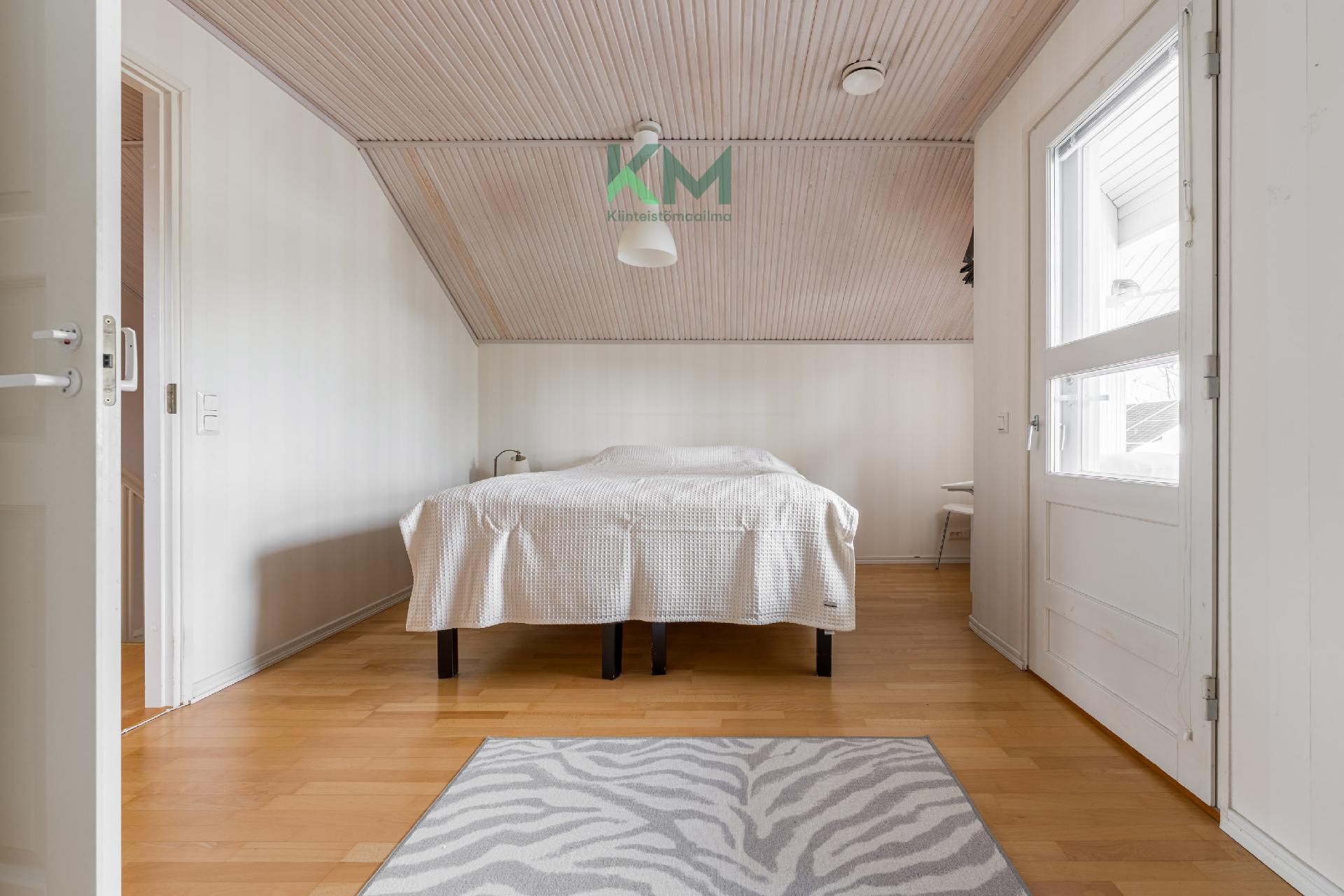 Tiaisenpolku 26, Peipposenrinne, Kuopio