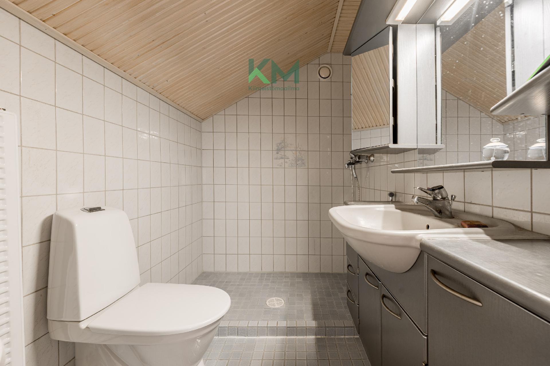 Tiaisenpolku 26, Peipposenrinne, Kuopio