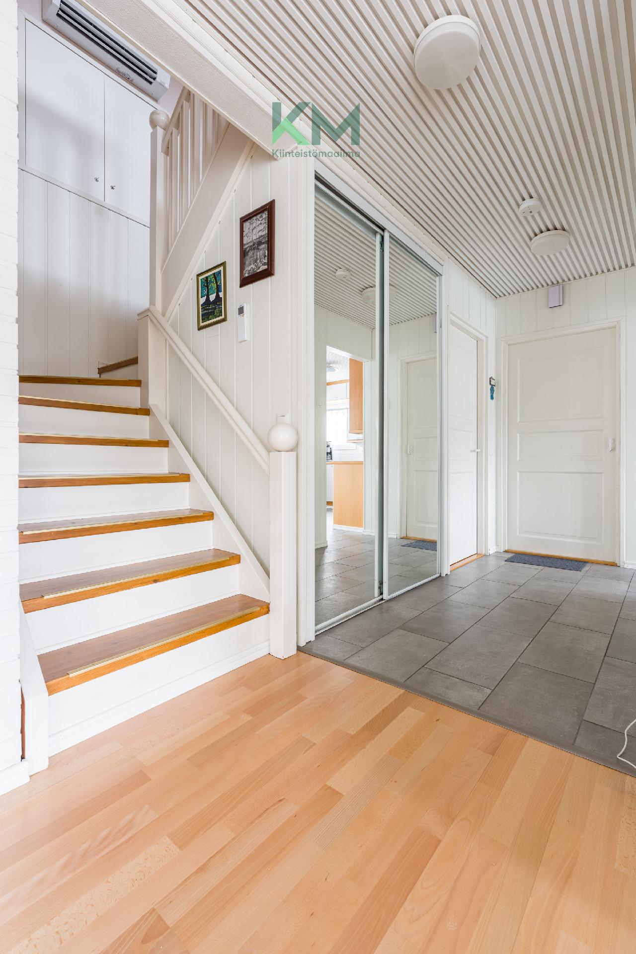 Tiaisenpolku 26, Peipposenrinne, Kuopio