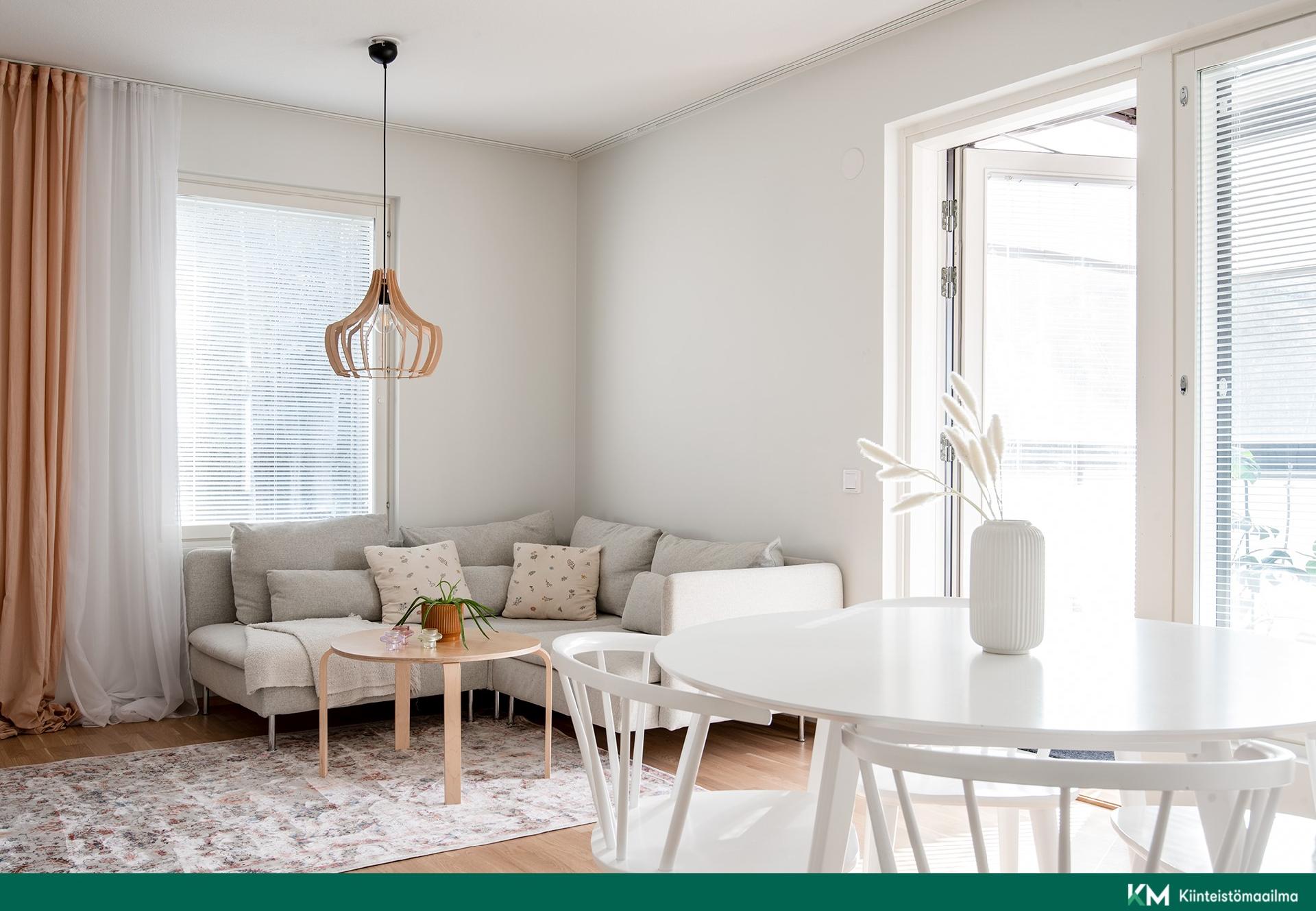 Pääskysillankatu 9, Pääskyvuori, Turku