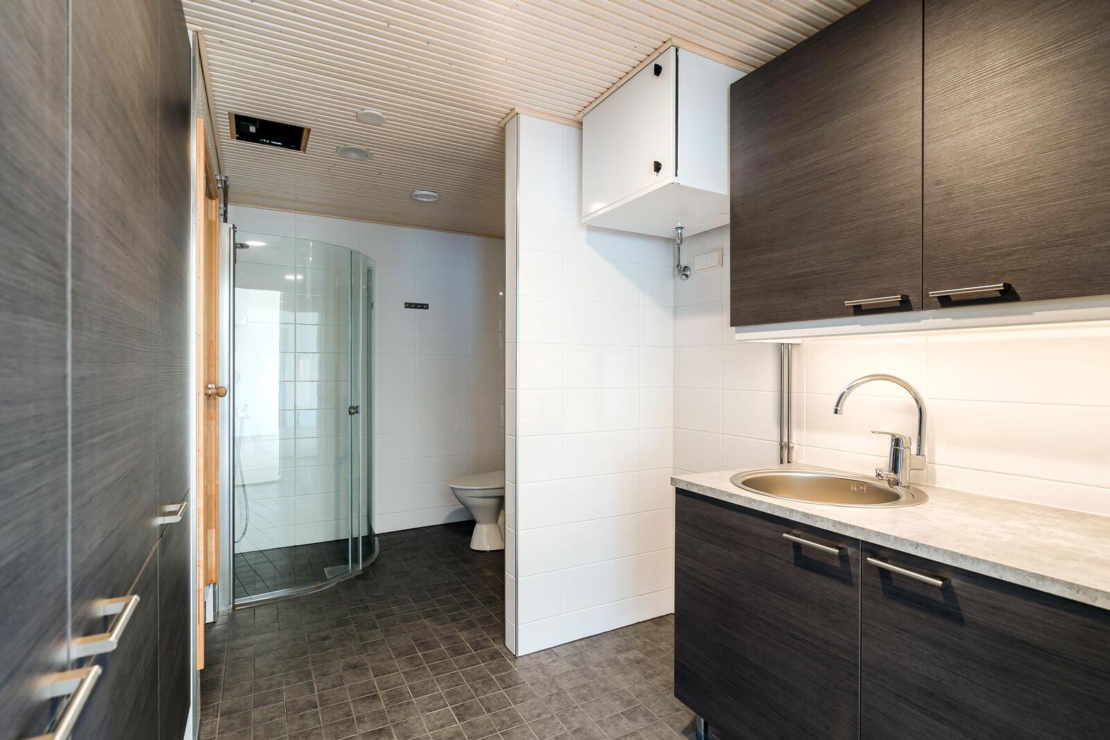 Vaarinkatu 3, Keskusta, Järvenpää