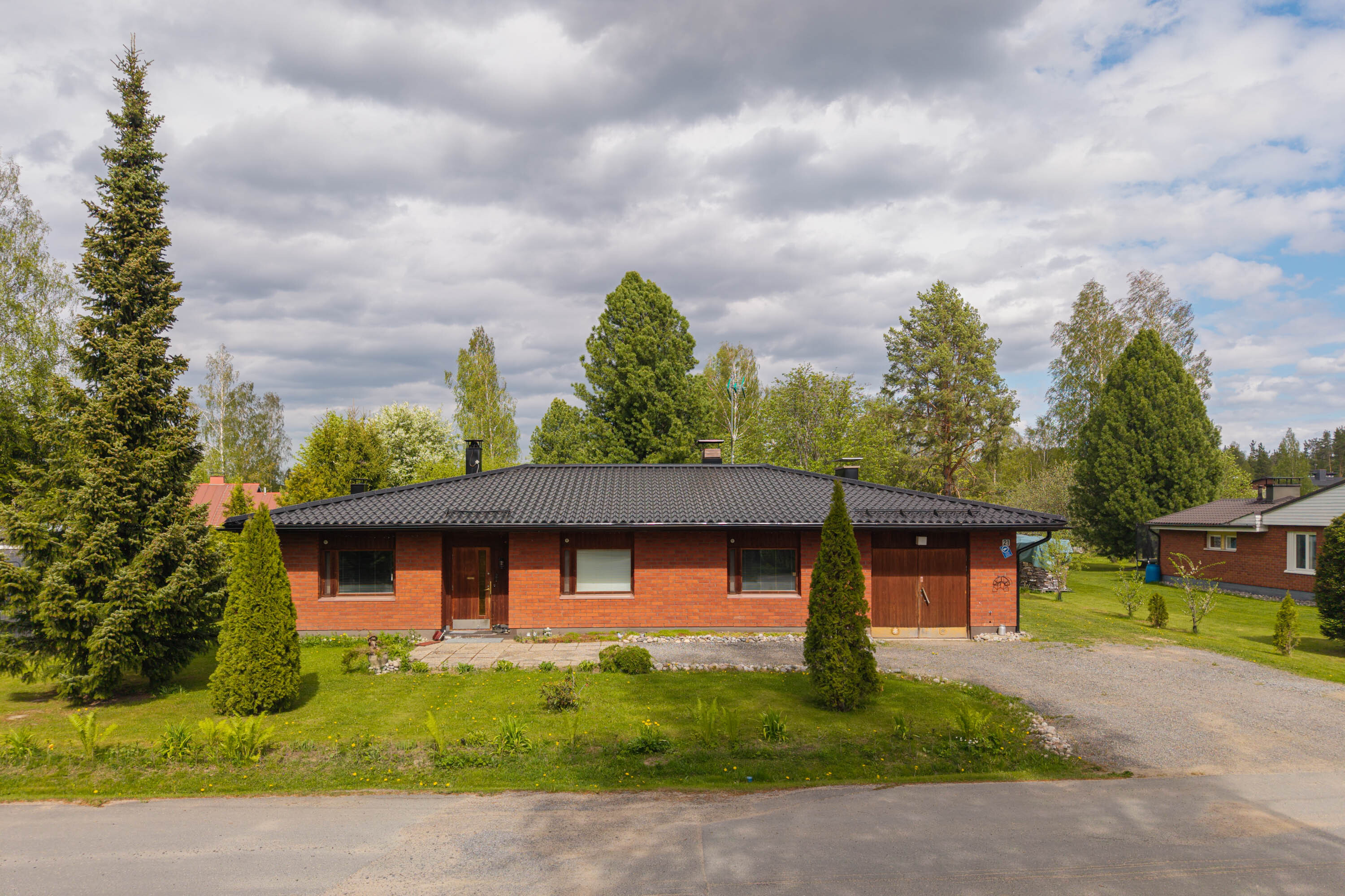 Koulutie 21, Rautalampi