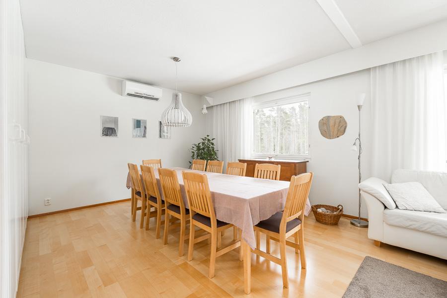 Luutnantintie 5, Märynummi, Salo