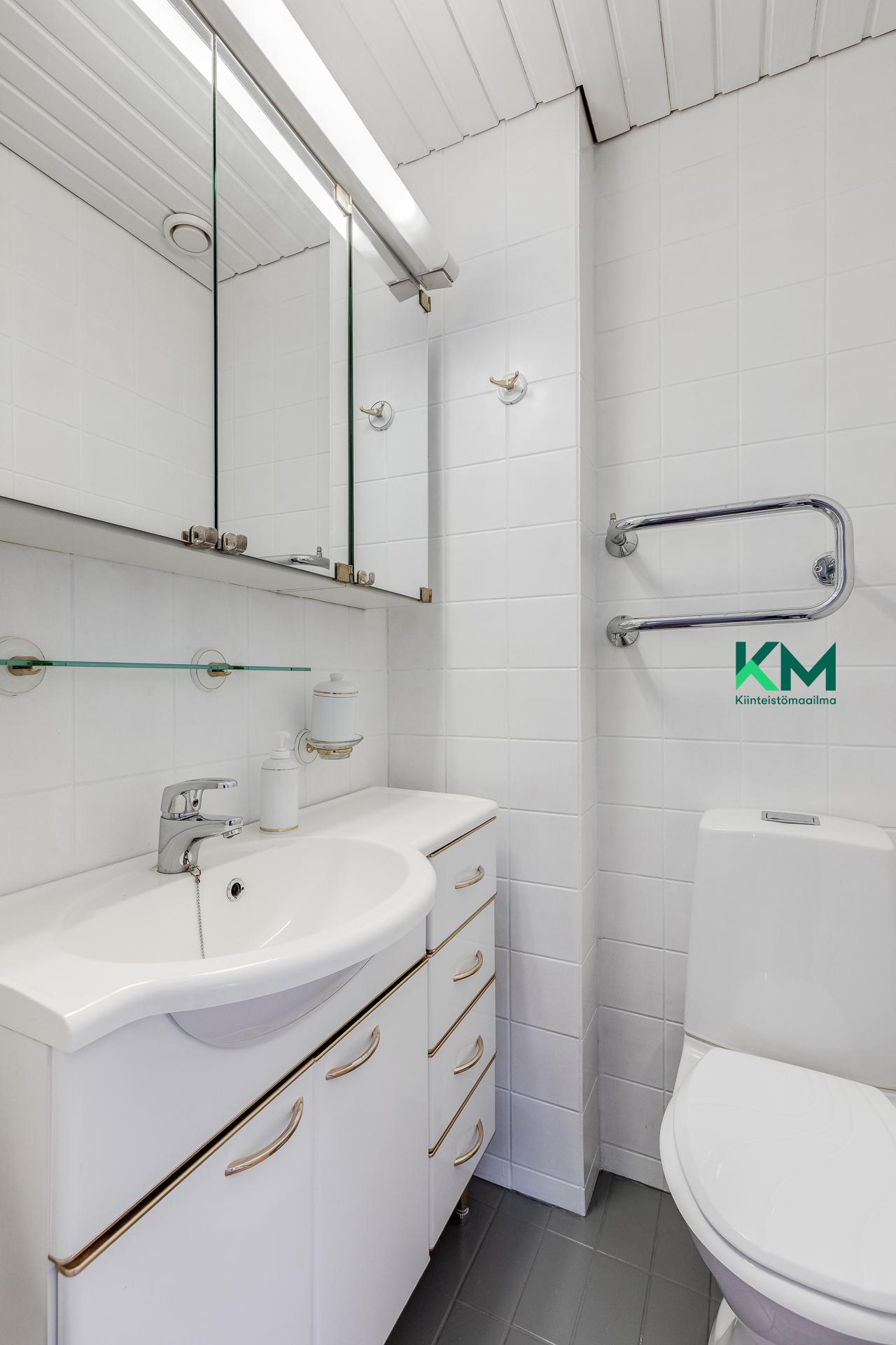 Osuuskunnantie 96, Länsi-Pakila, Helsinki