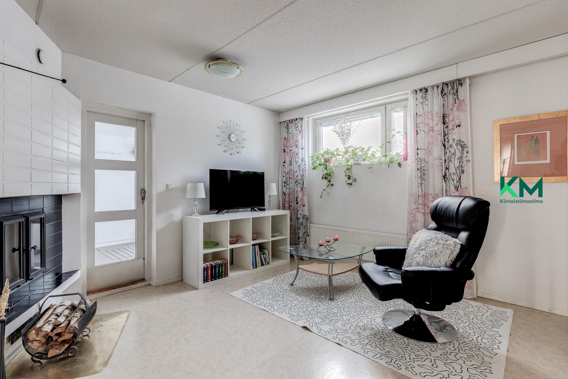 Osuuskunnantie 96, Länsi-Pakila, Helsinki