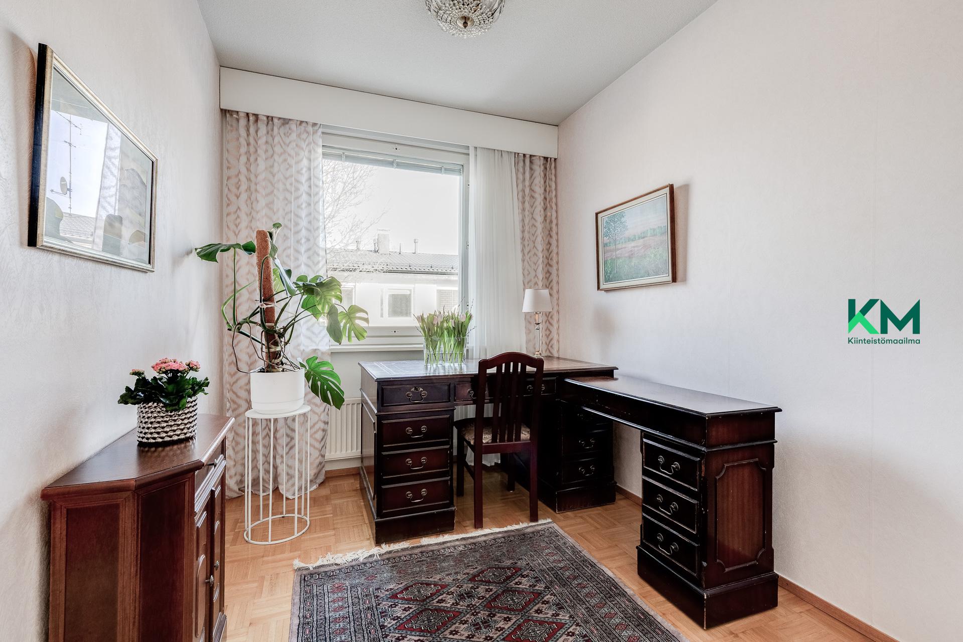 Osuuskunnantie 96, Länsi-Pakila, Helsinki