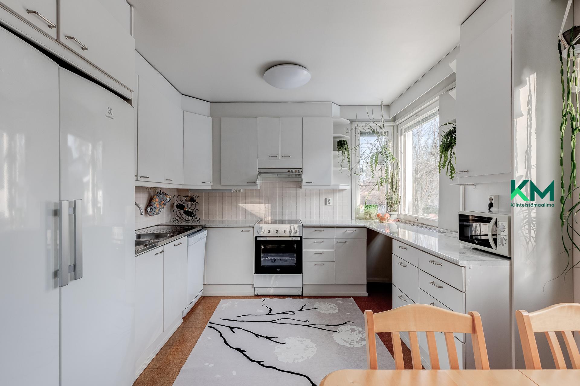 Osuuskunnantie 96, Länsi-Pakila, Helsinki