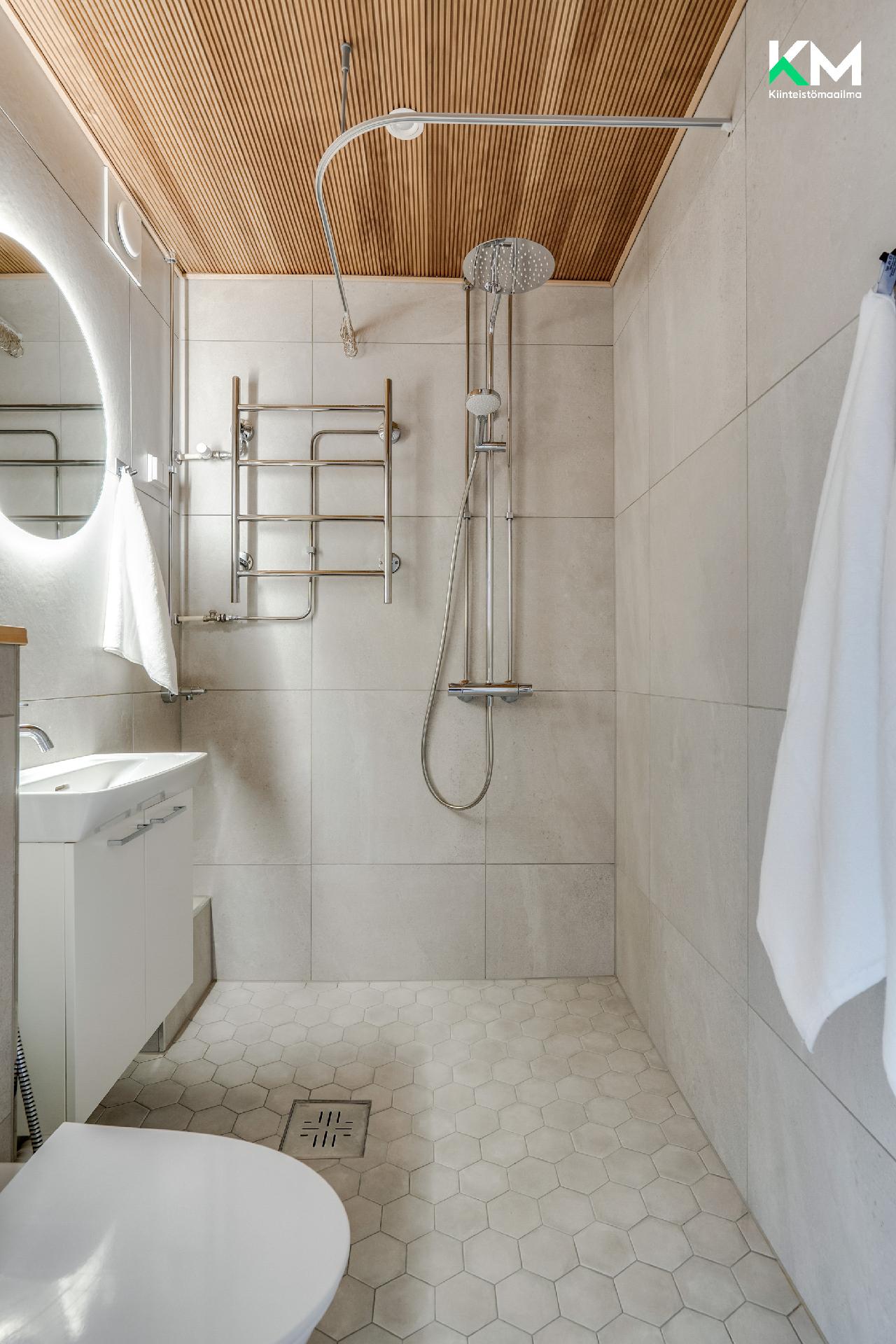 Itäinen Rantakatu 48-50, Martti, Turku