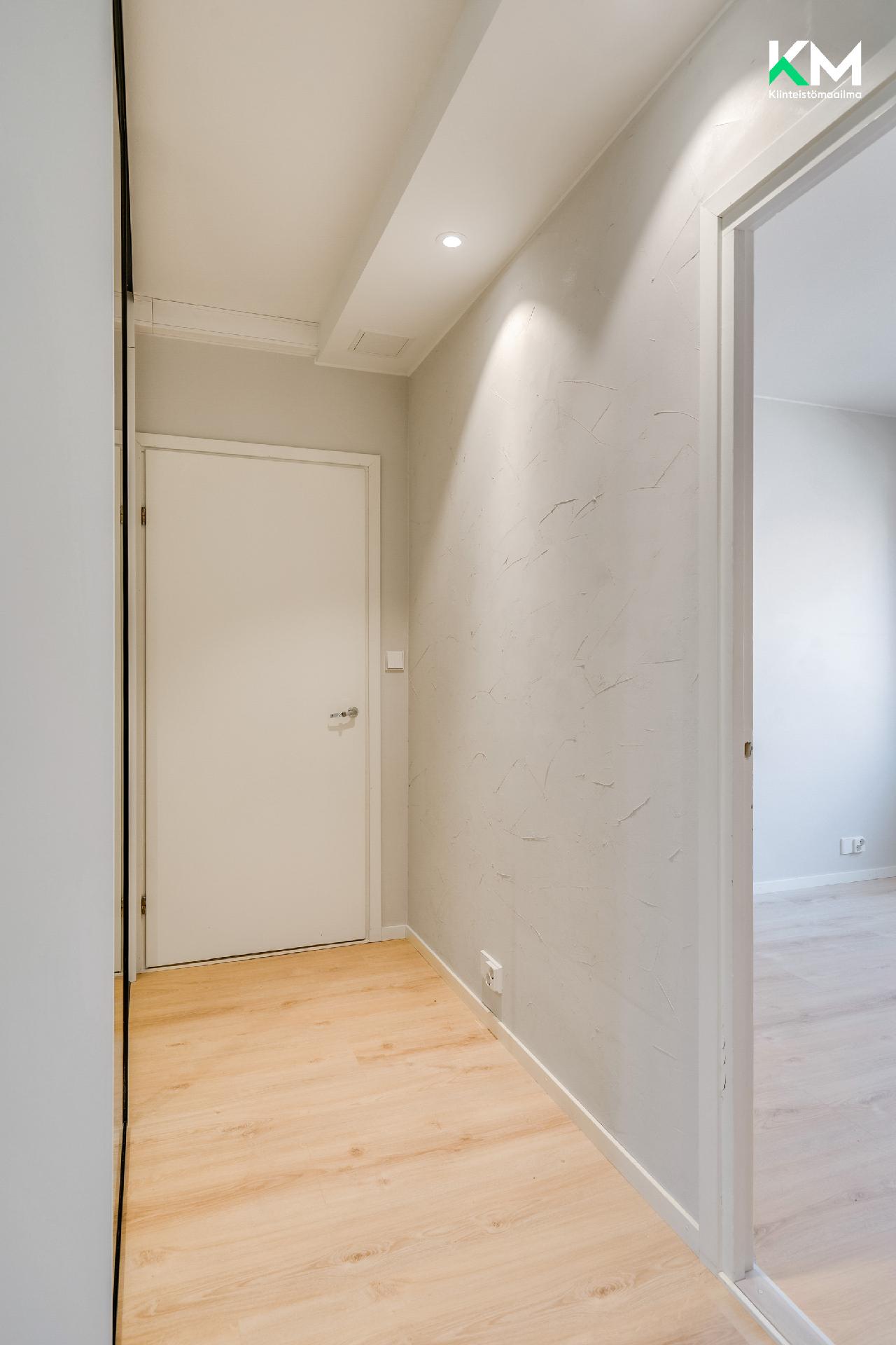 Itäinen Rantakatu 48-50, Martti, Turku