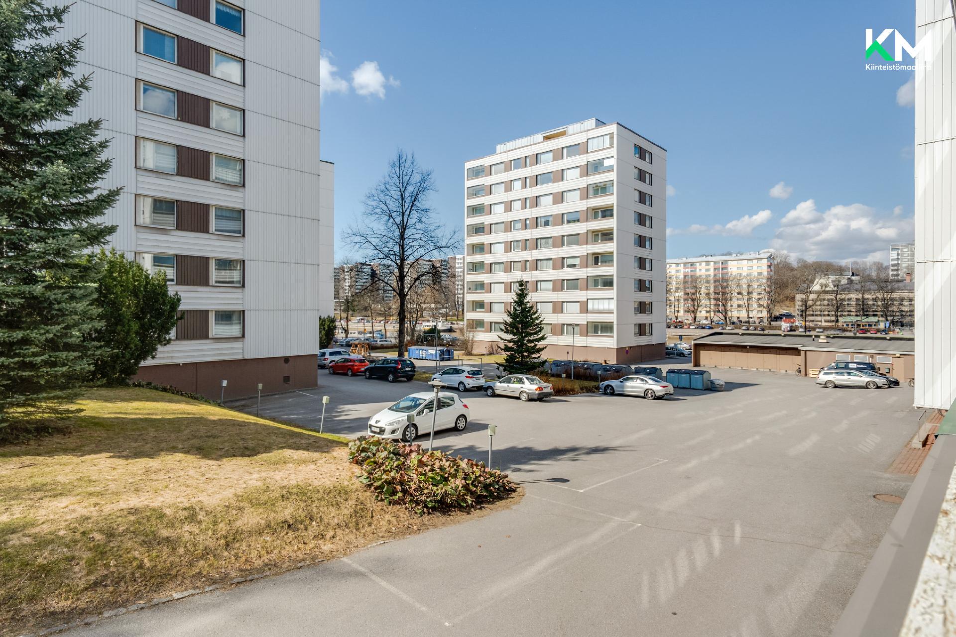 Itäinen Rantakatu 48-50, Martti, Turku