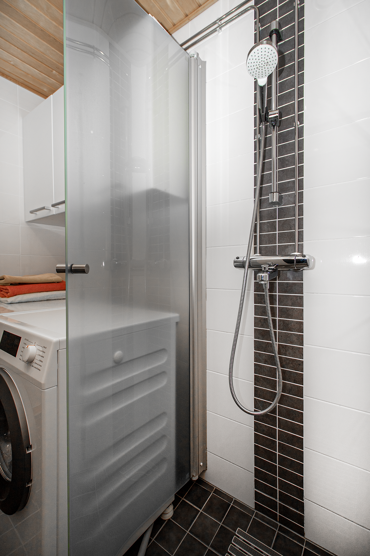 Satamakatu 3, Väinölänniemi, Kuopio