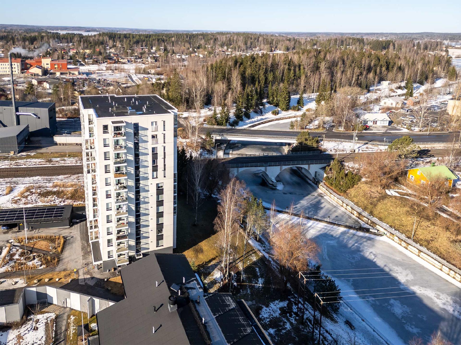 Hopeakanavankatu 9, Sulkola, Lempäälä