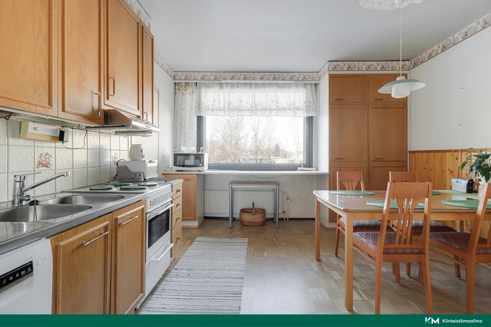 Jousimiehentie 6, Siltamäki, Helsinki