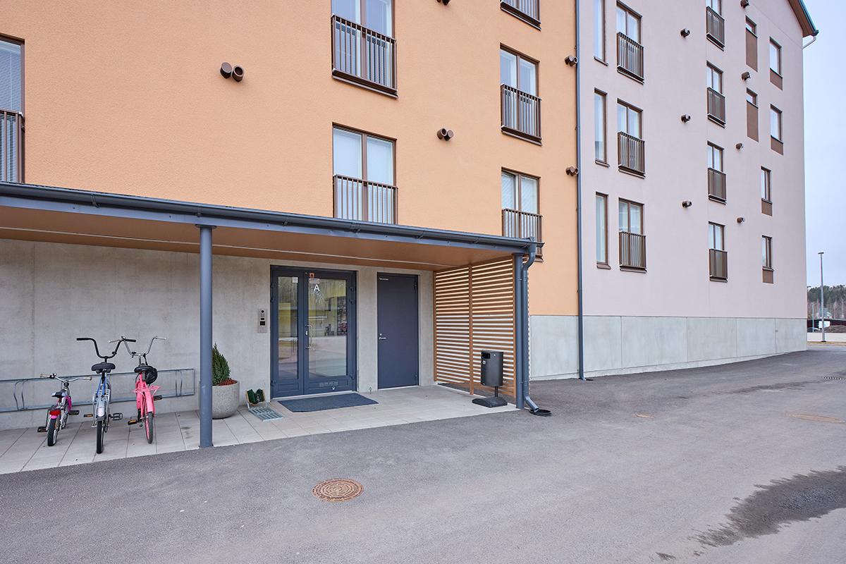 Sahakatu 4, Hiidensalmi, Lohja