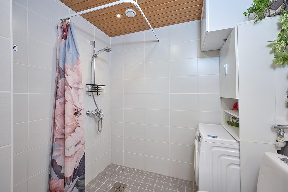 Sahakatu 4, Hiidensalmi, Lohja