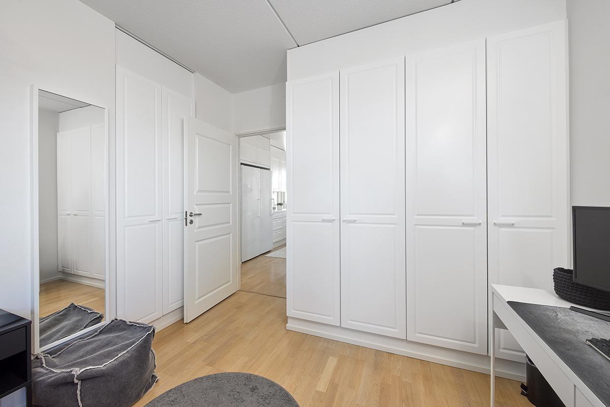 Rautatienkatu 3, Pappila, Lohja