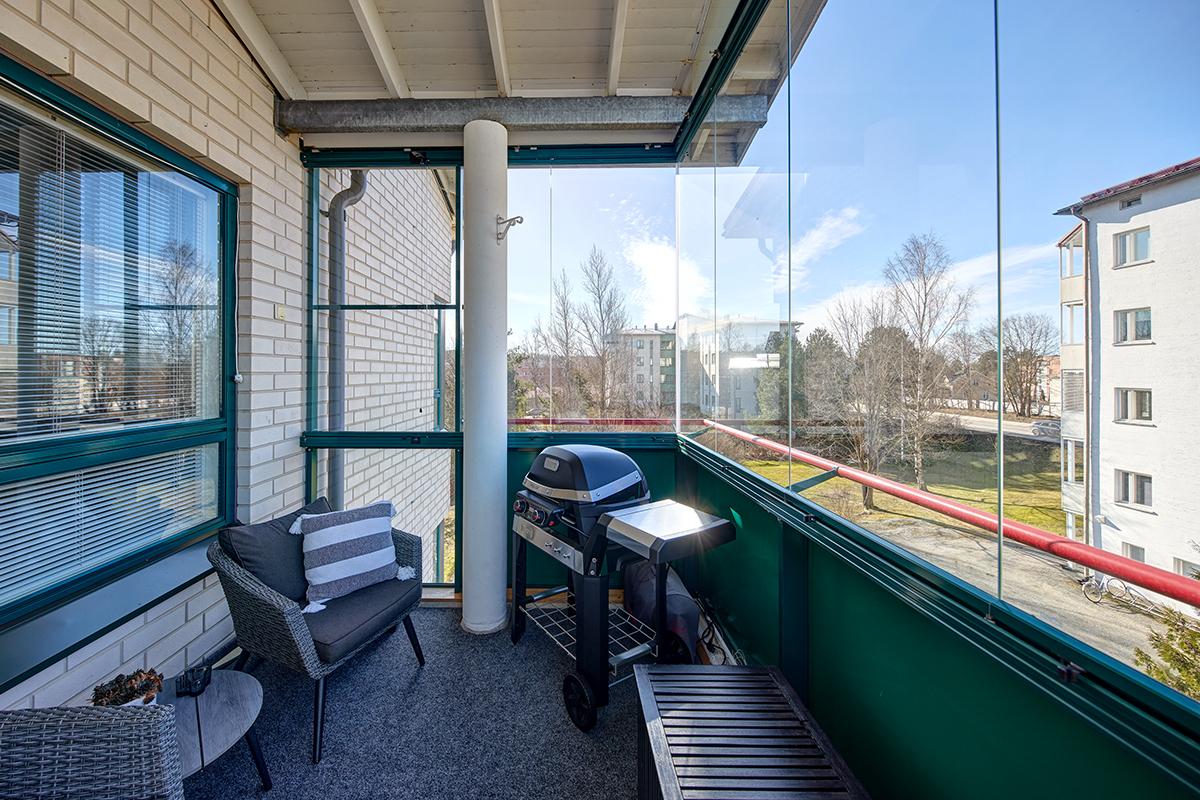 Rautatienkatu 3, Pappila, Lohja