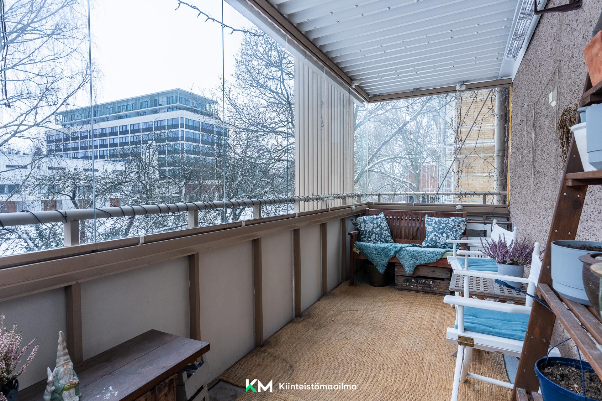 Perustie 32, Munkkiniemi, Helsinki