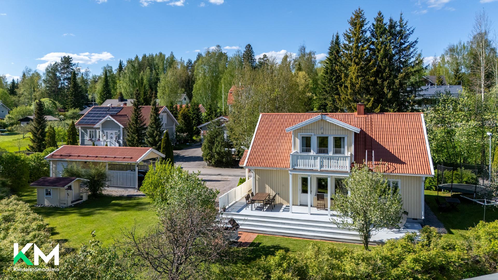 Pihkakatu 11, Ahtiala, Lahti