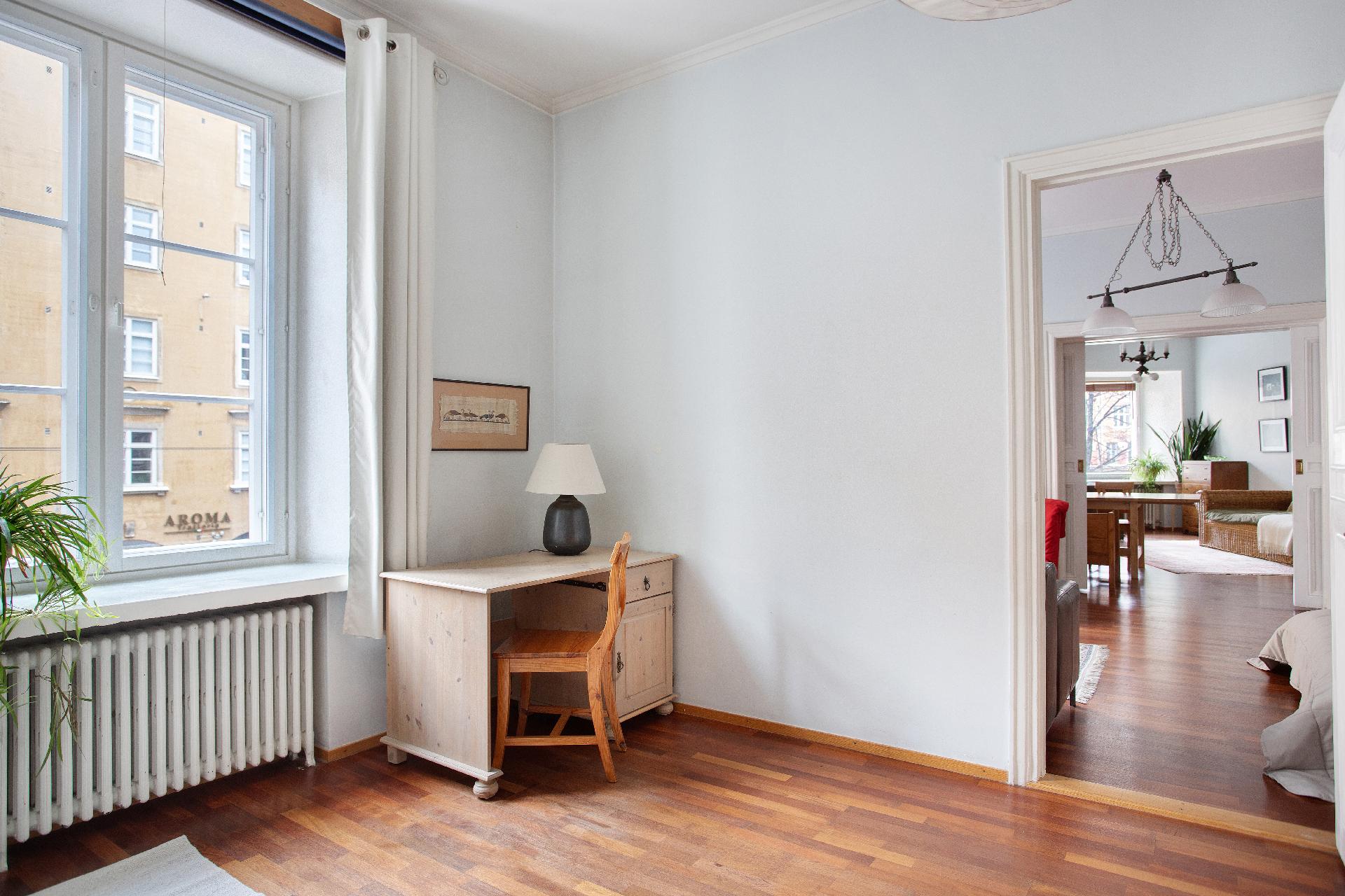 Runeberginkatu 28, Etu-Töölö, Helsinki