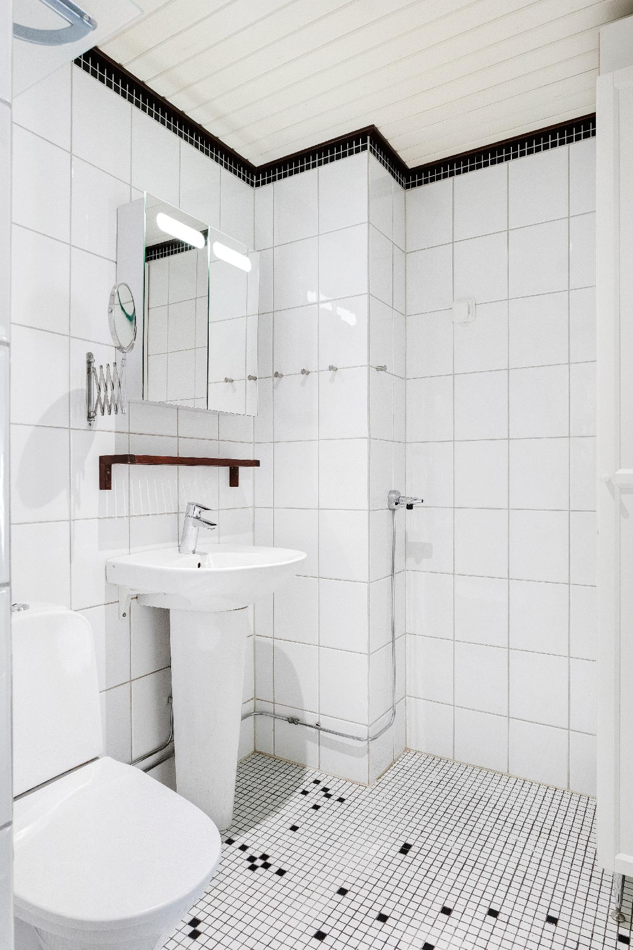 Rukkilanrinne 3, Malminkartano, Helsinki