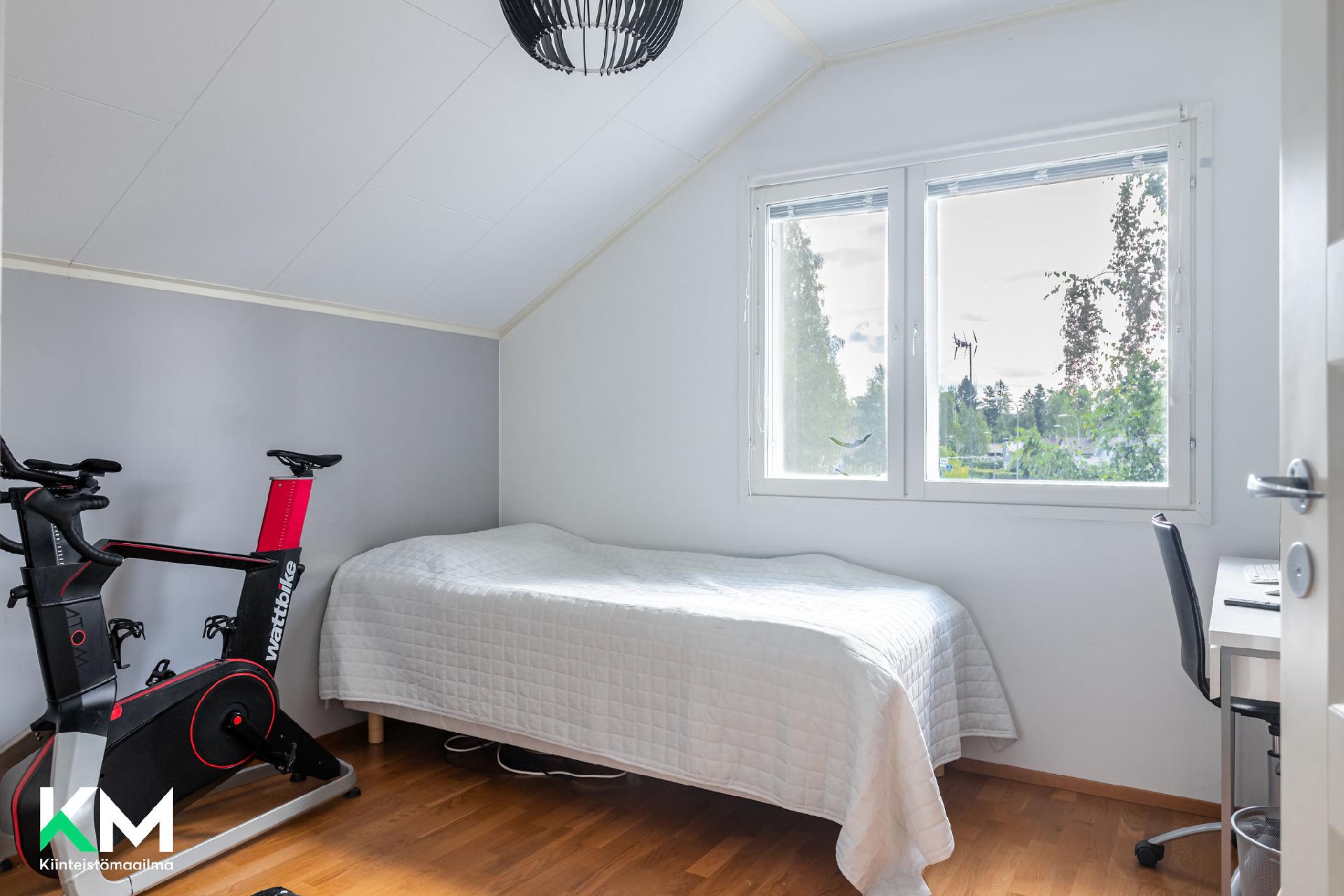 Mäntsäläntie 32, Laune, Lahti