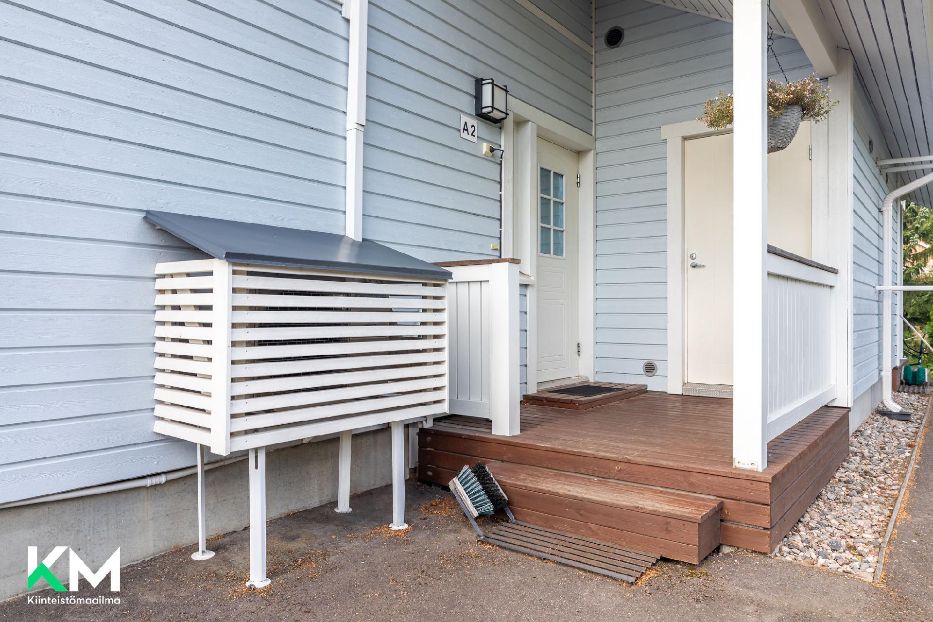 Mäntsäläntie 32, Laune, Lahti