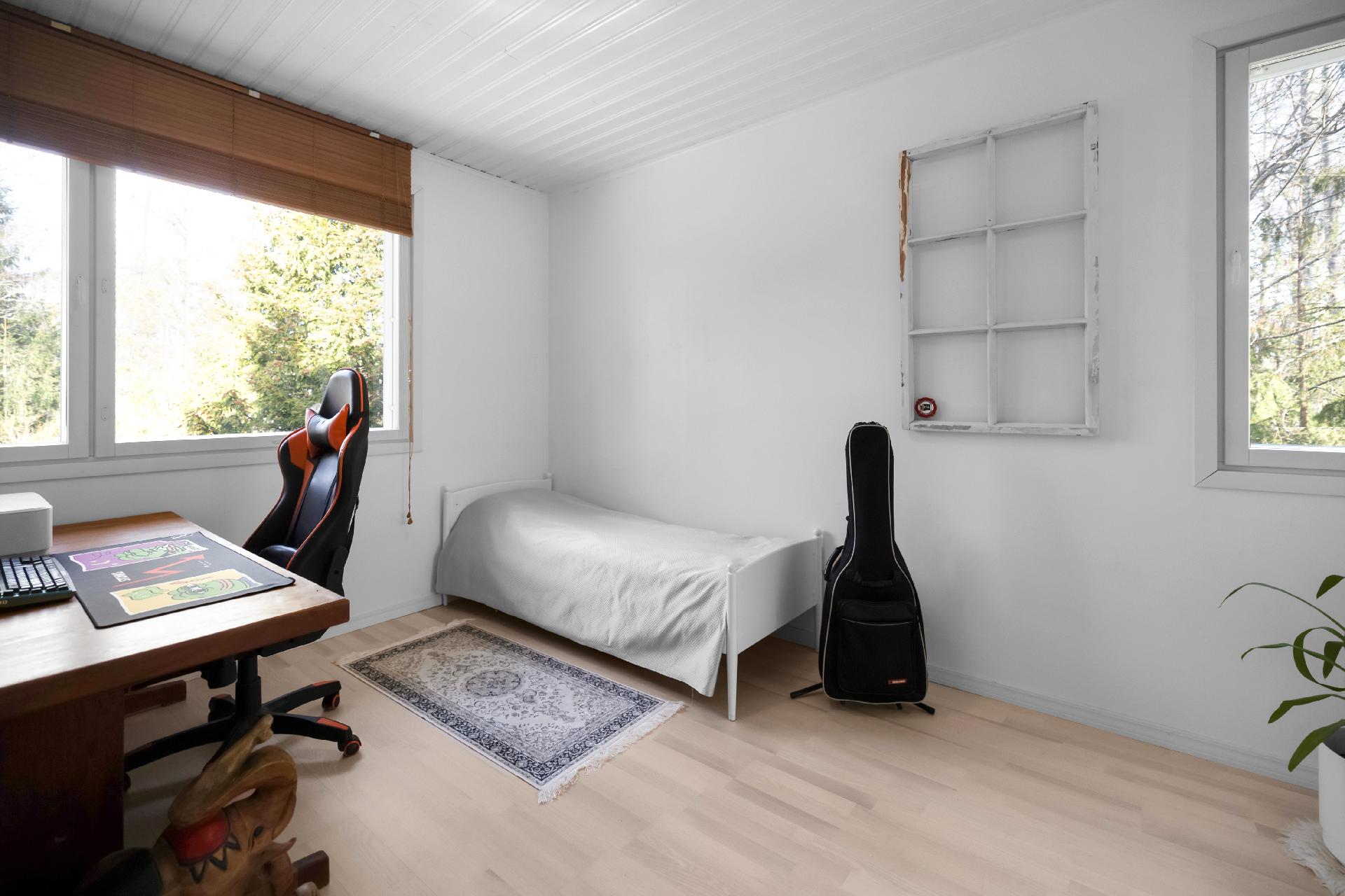 Kirveskuja 16, Päivölänlaakso, Kerava