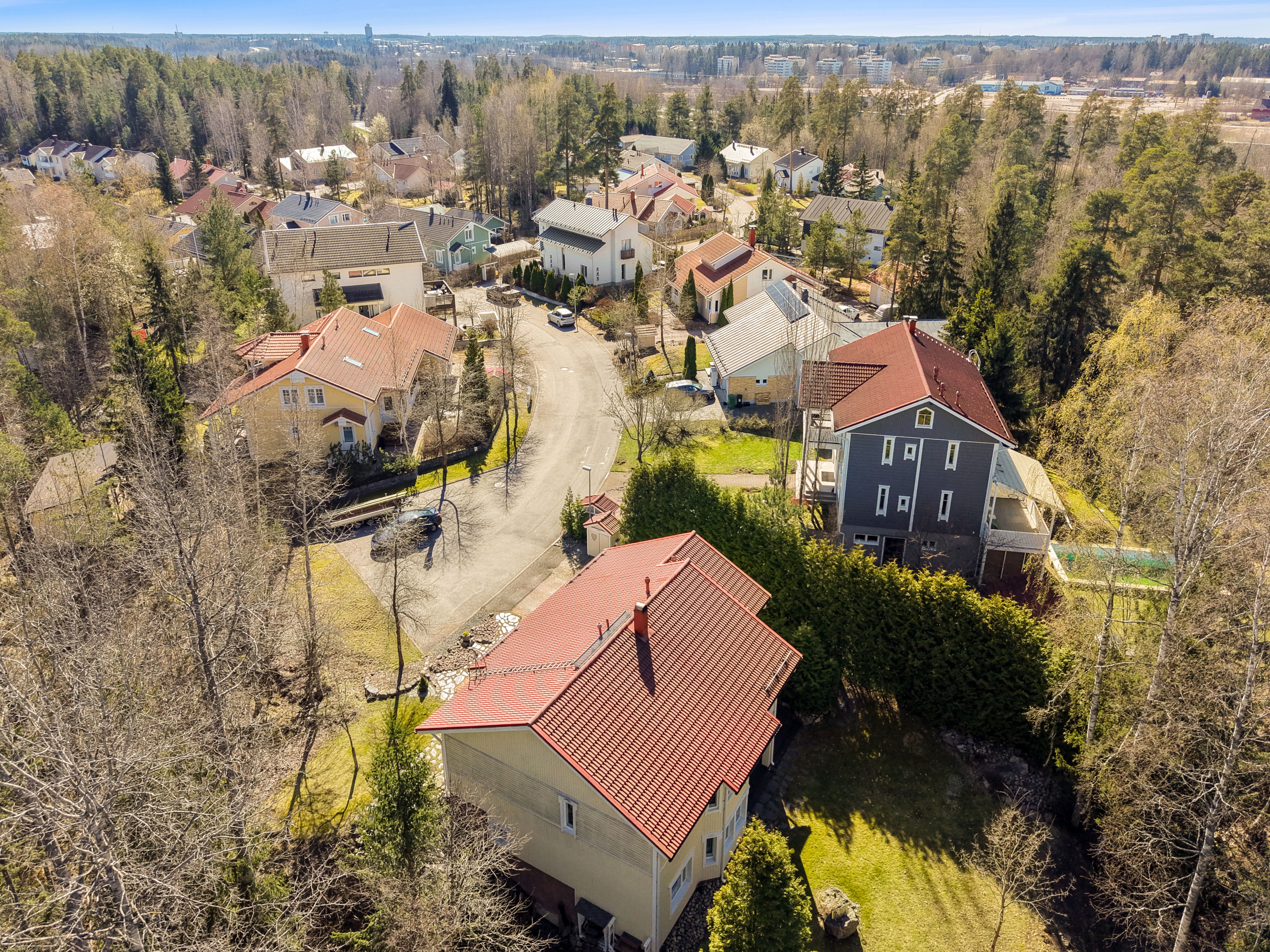 Kirveskuja 16, Päivölänlaakso, Kerava