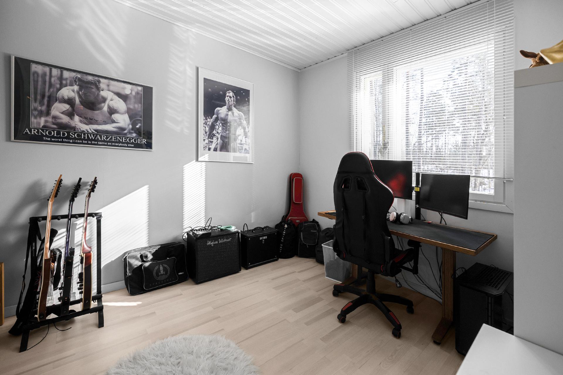 Kirveskuja 16, Päivölänlaakso, Kerava