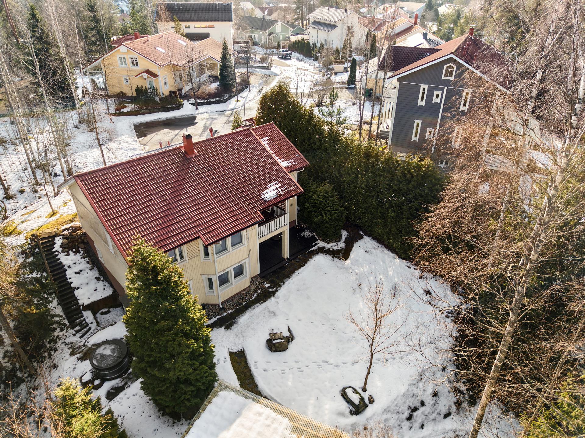 Kirveskuja 16, Päivölänlaakso, Kerava