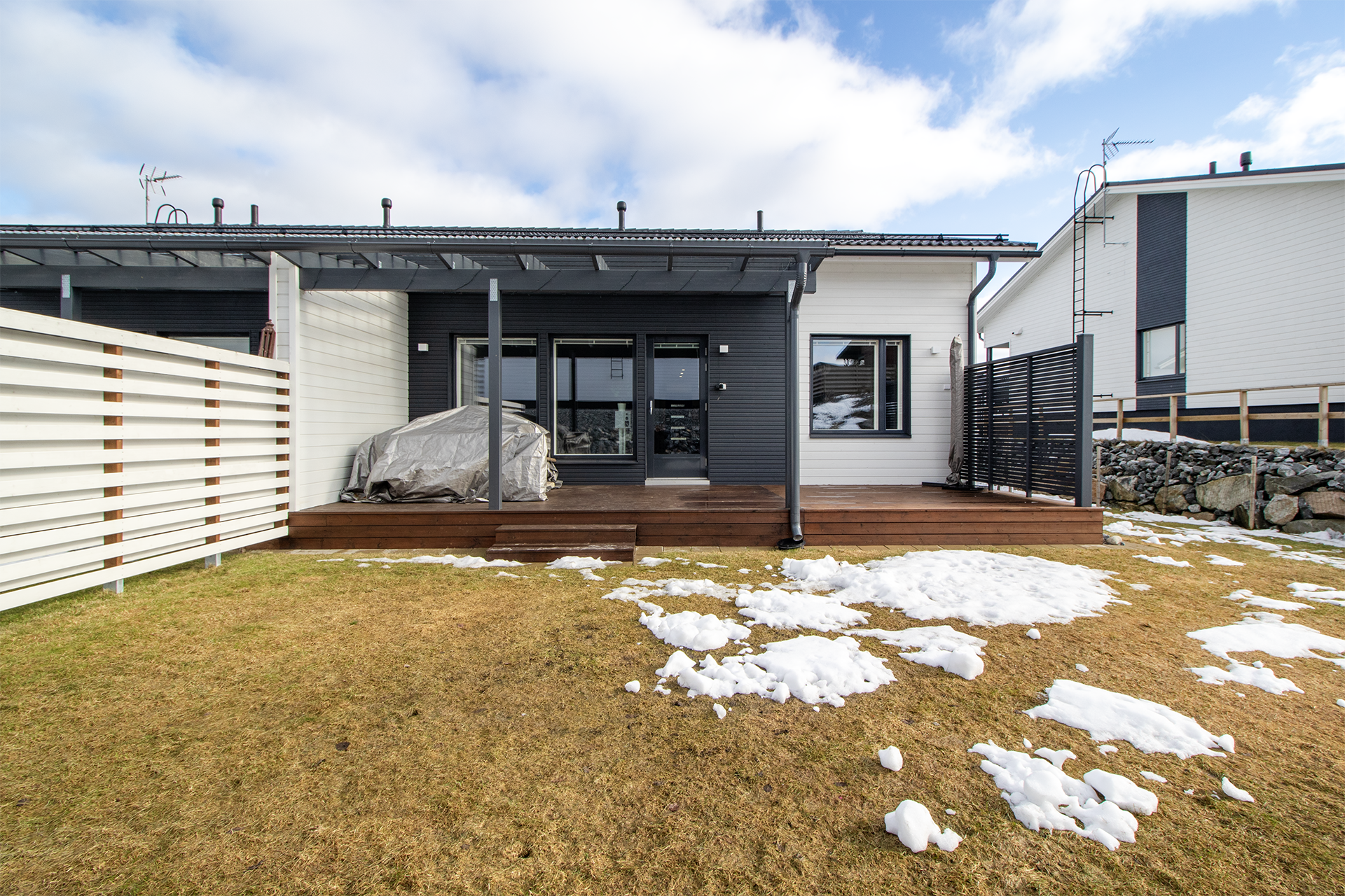 Nuolimäenrinne 9, Hiltulanlahti, Kuopio