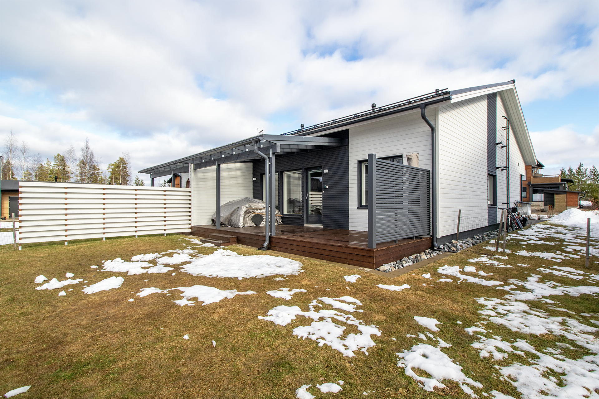 Nuolimäenrinne 9, Hiltulanlahti, Kuopio