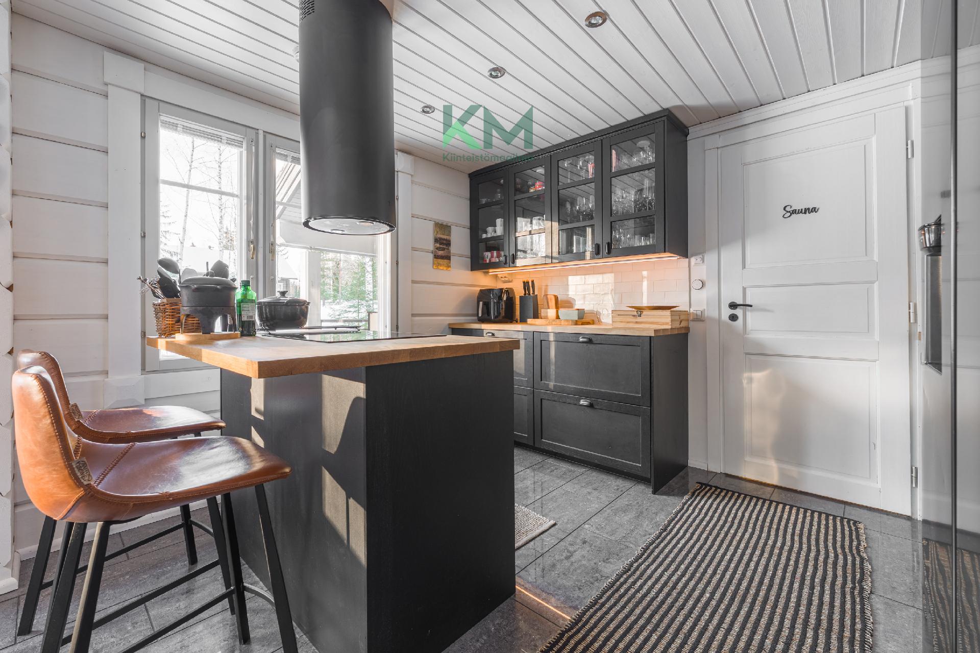 Turusenharjuntie 13, Tahkovuori, Kuopio