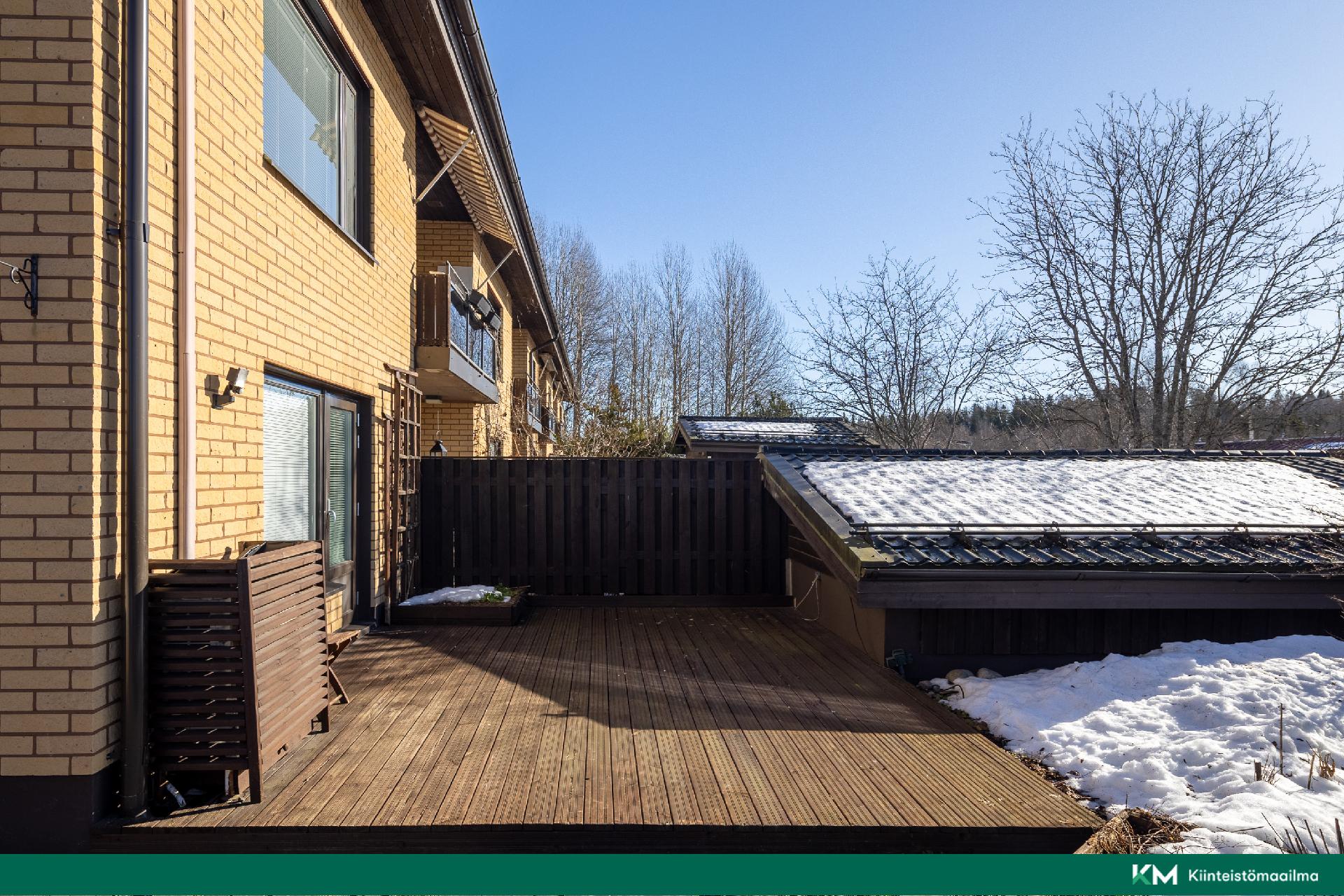 takapihan terassialuetta