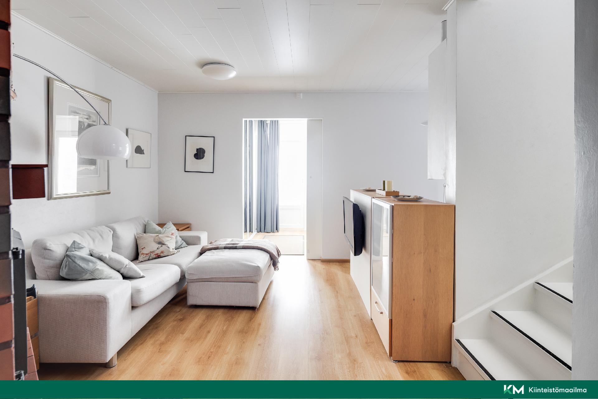 alakerran takkahuone