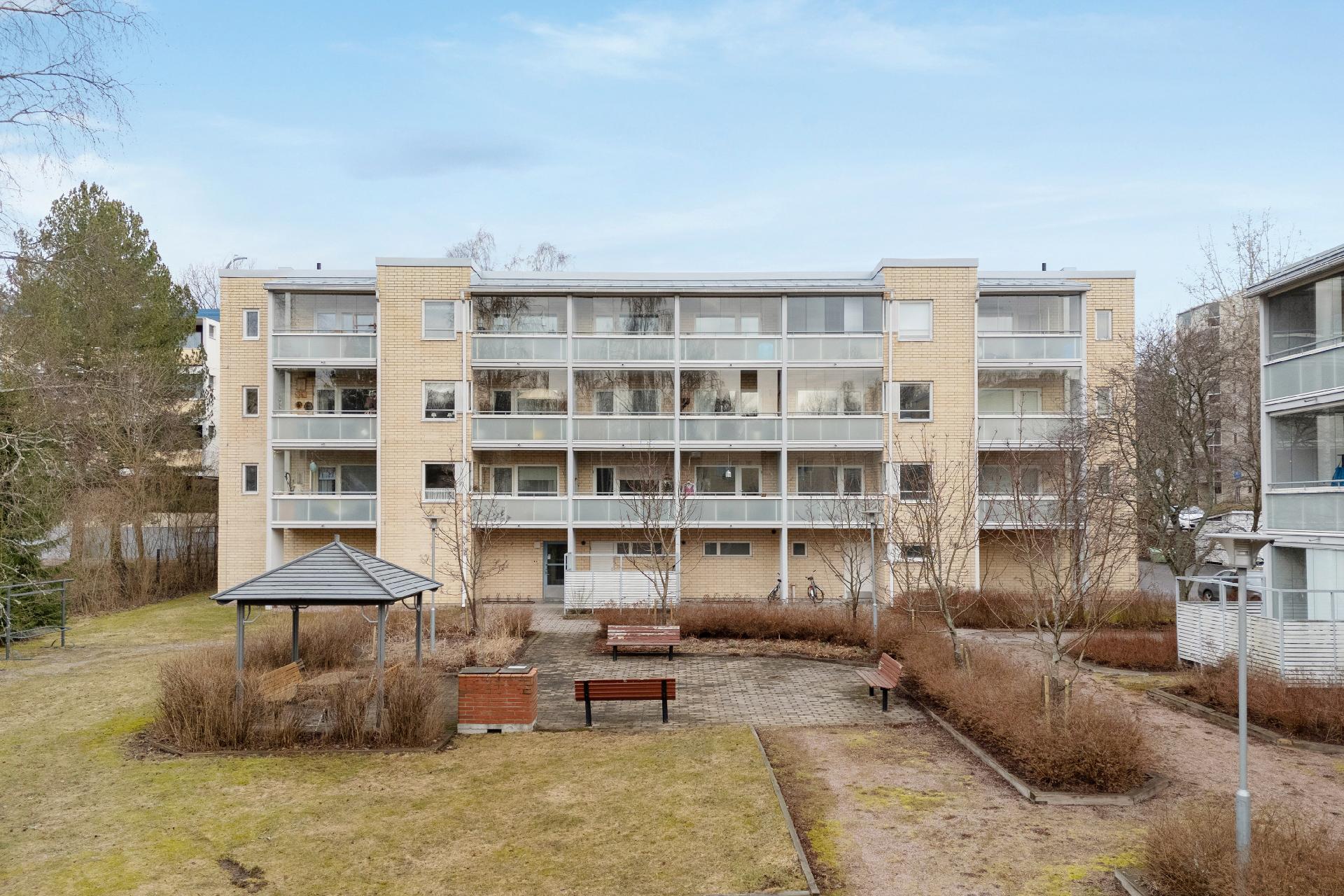 Sepetlahdentie 12, Matinkylä, Espoo