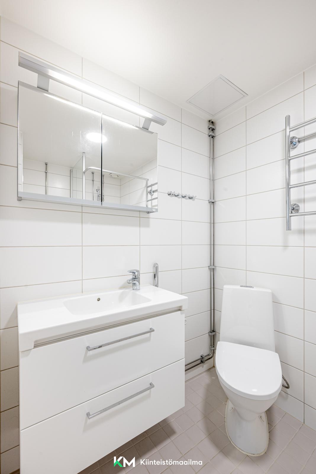 Luuvaniementie 12, Niemenmäki, Helsinki