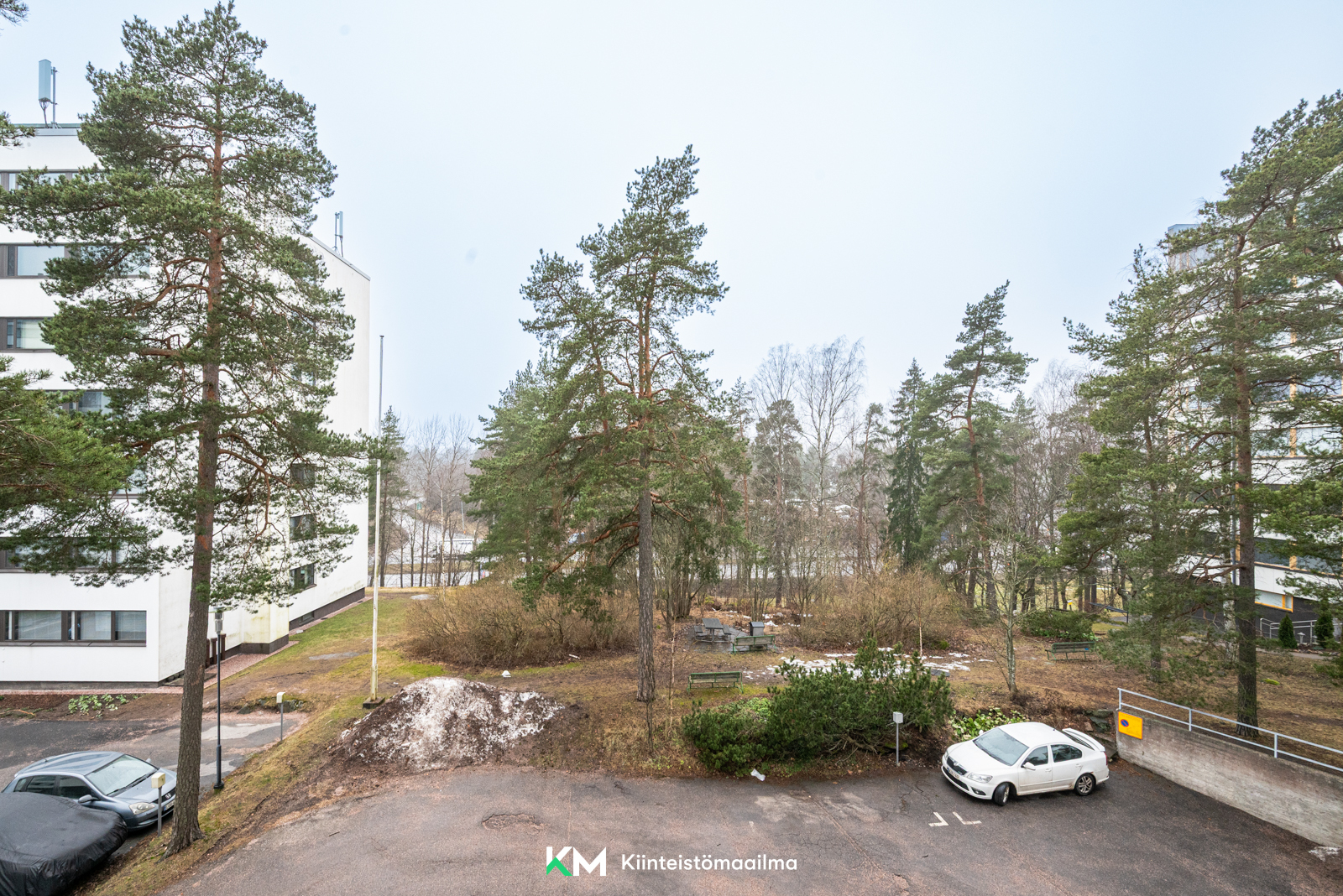 Luuvaniementie 12, Niemenmäki, Helsinki
